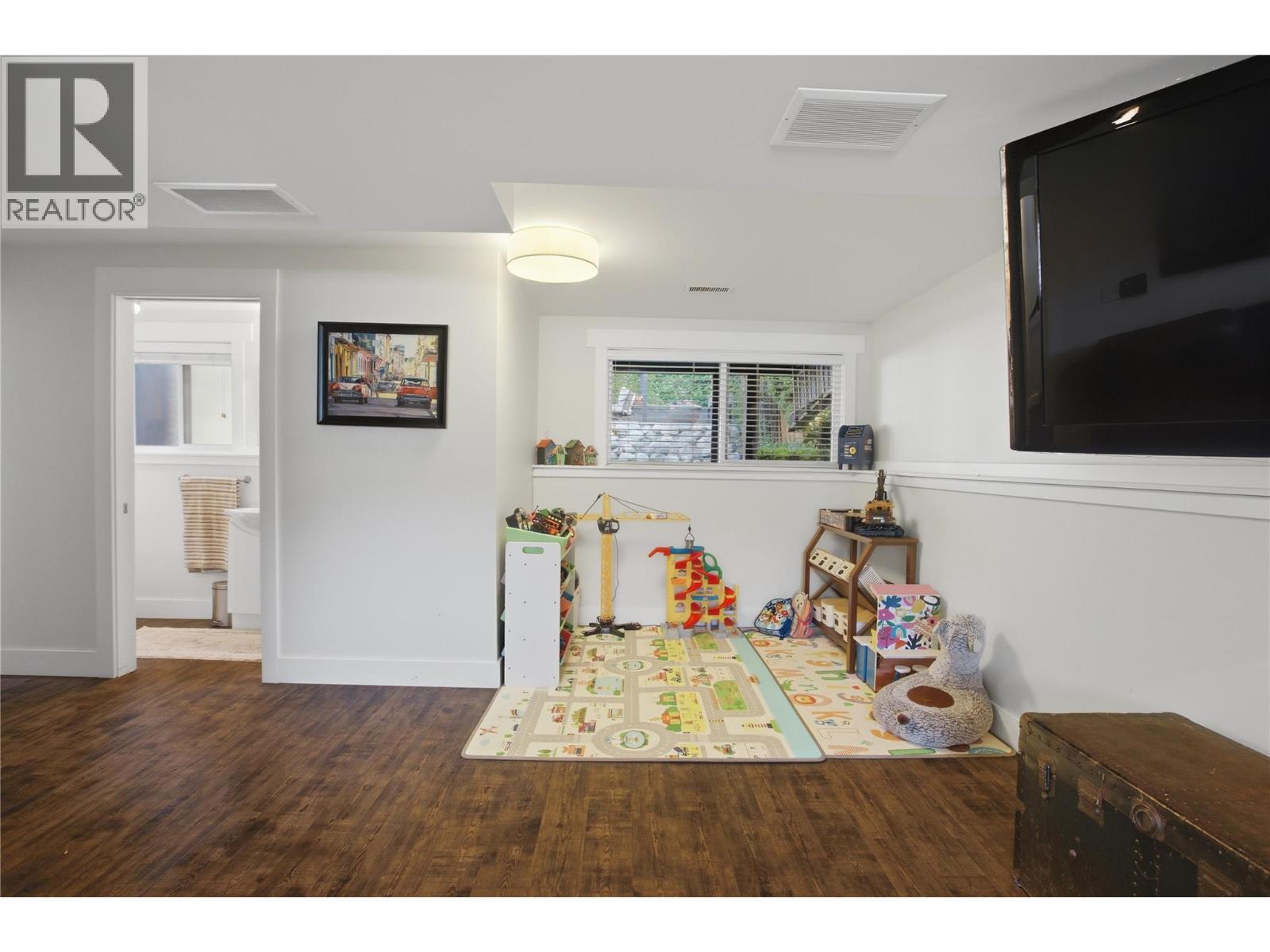 6273 Dallas Drive, Kamloops, British Columbia  V2C 4X6 - Photo 38 - 10389400