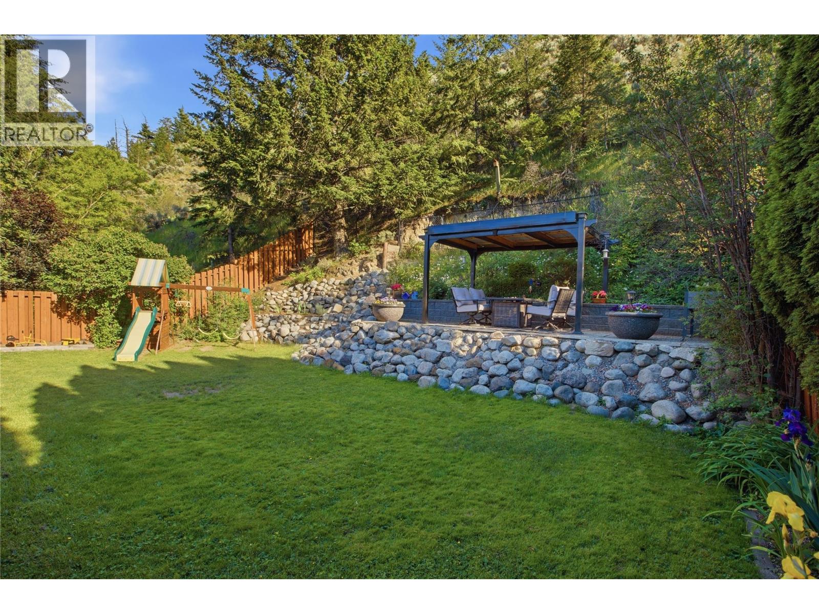 6273 Dallas Drive, Kamloops, British Columbia  V2C 4X6 - Photo 6 - 10389400