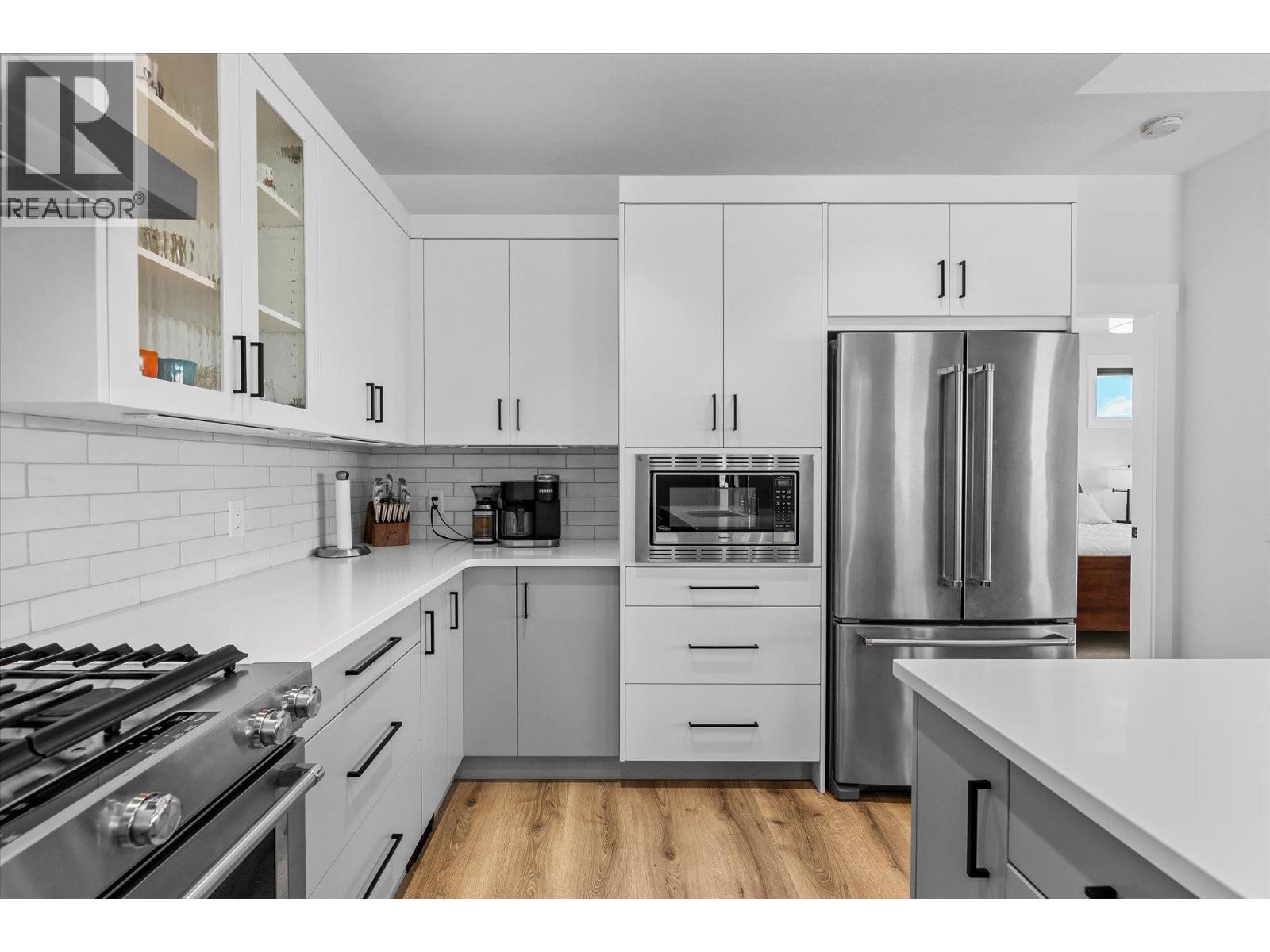 185 Diamond Way, Vernon, British Columbia  V1H 0A2 - Photo 11 - 10389247