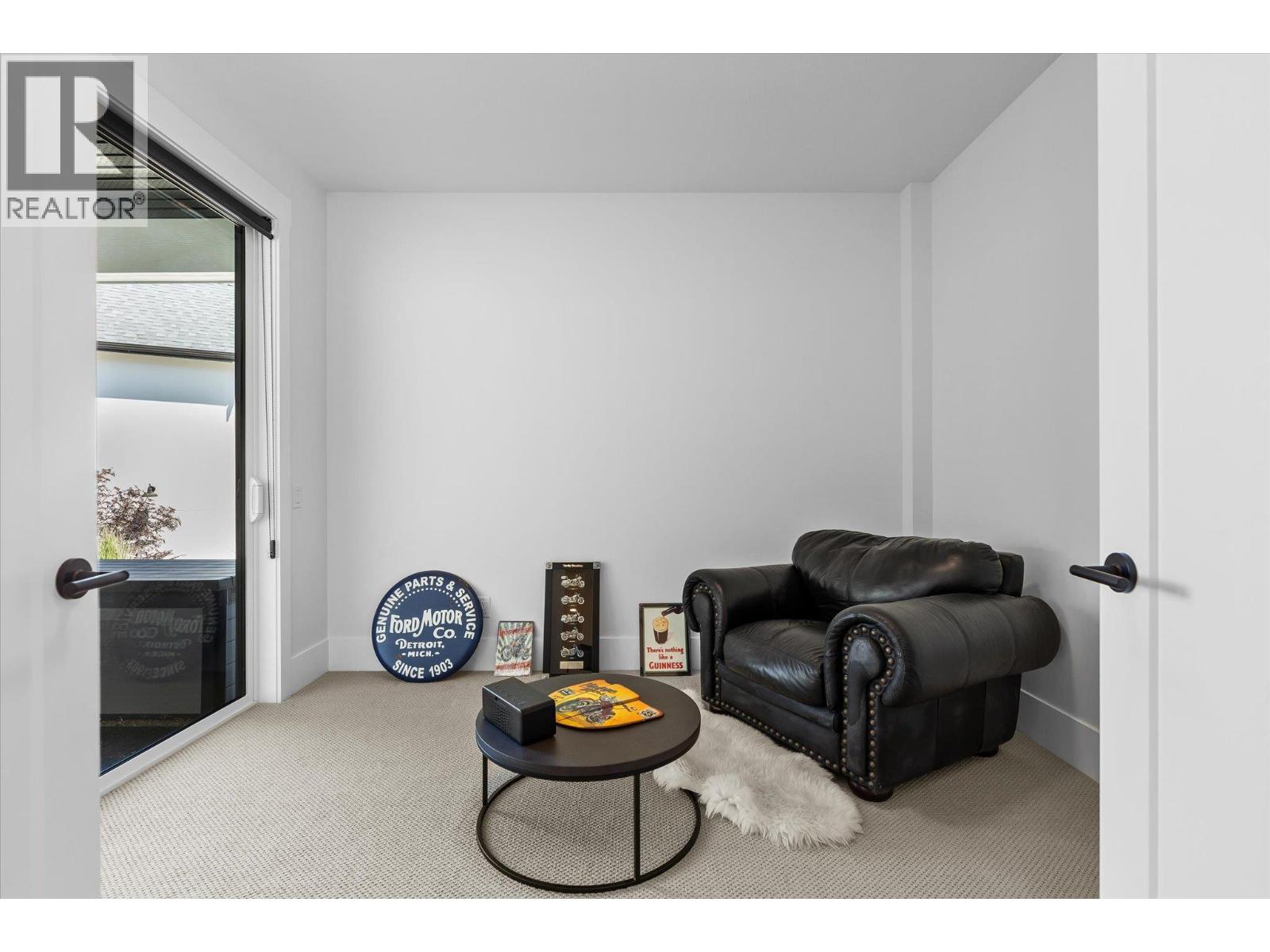 185 Diamond Way, Vernon, British Columbia  V1H 0A2 - Photo 39 - 10389247