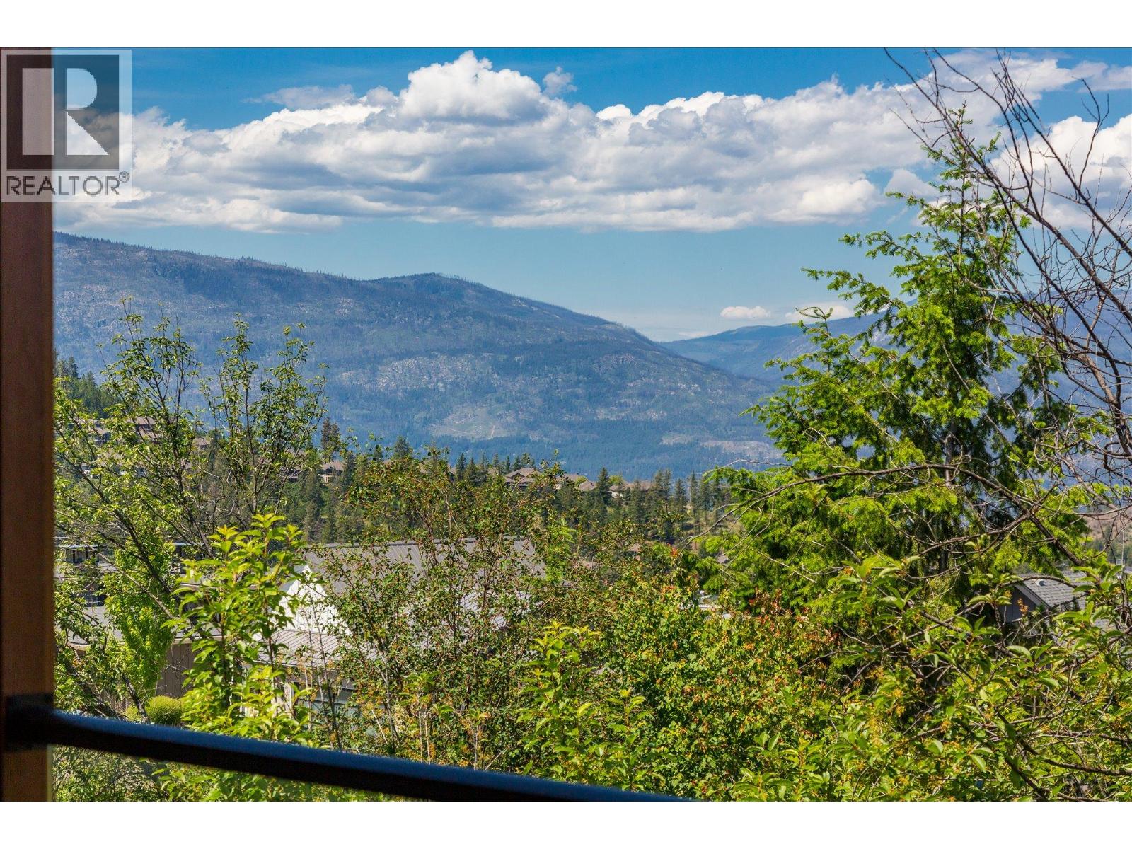 185 Diamond Way, Vernon, British Columbia  V1H 0A2 - Photo 49 - 10389247
