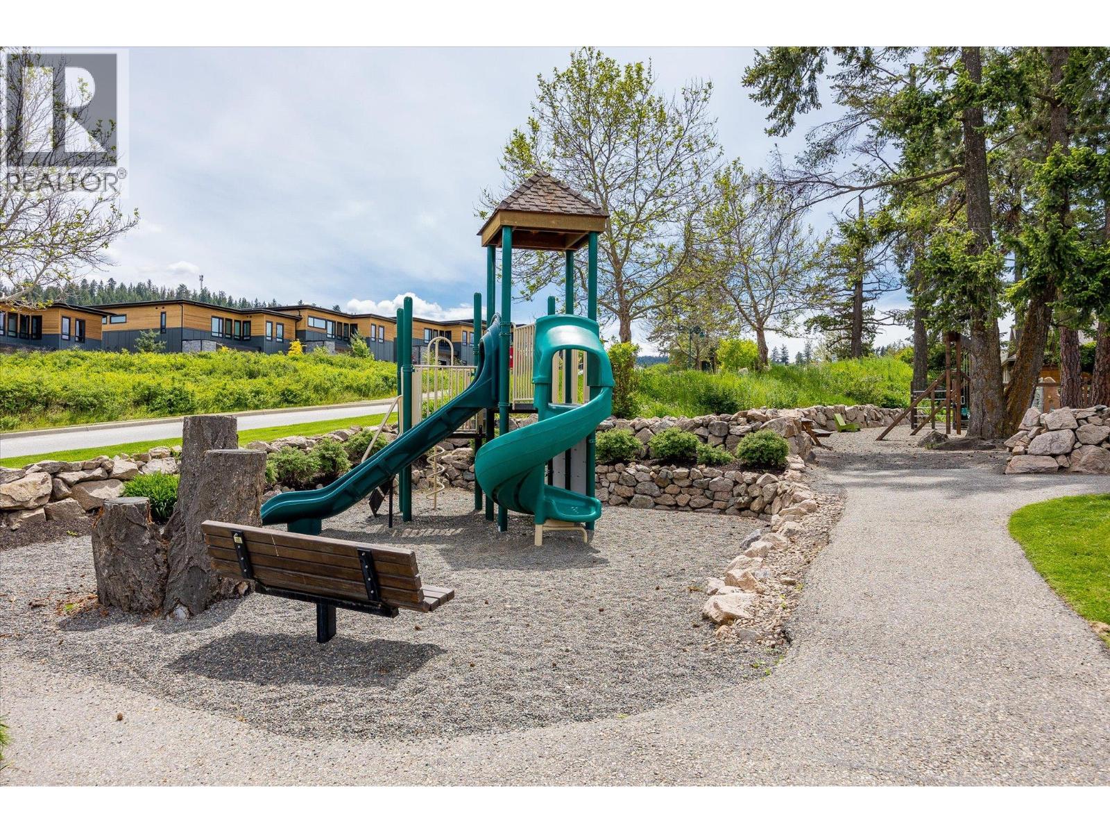 185 Diamond Way, Vernon, British Columbia  V1H 0A2 - Photo 73 - 10389247