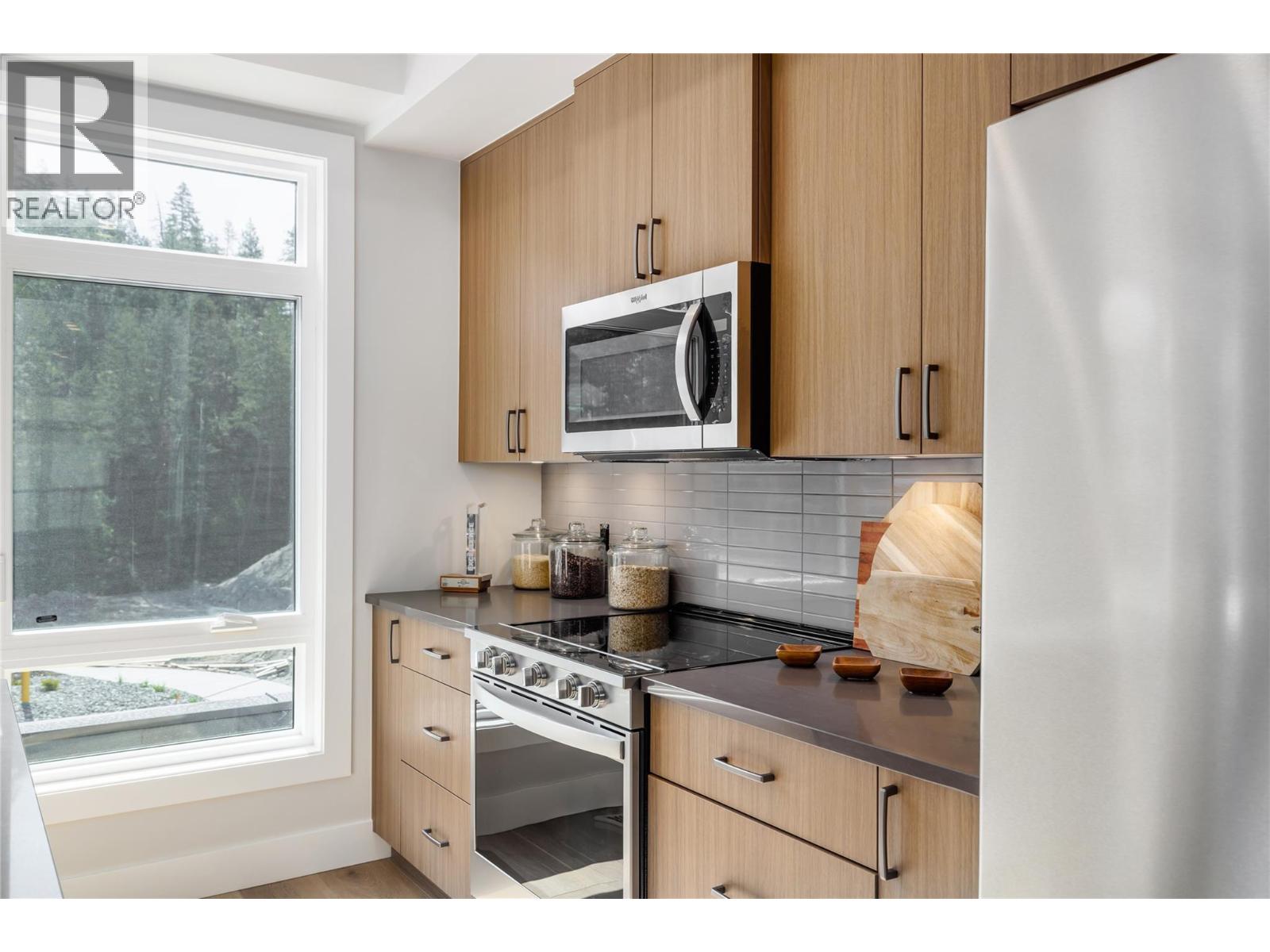 3425 Hilltown Drive Unit# 2, Kelowna, British Columbia  V1V 2B5 - Photo 14 - 10389473