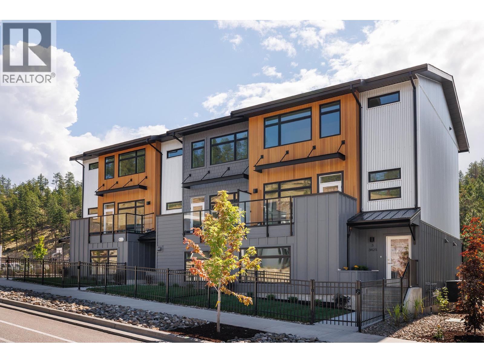 3425 Hilltown Drive Unit# 2, Kelowna, British Columbia  V1V 2B5 - Photo 30 - 10389473