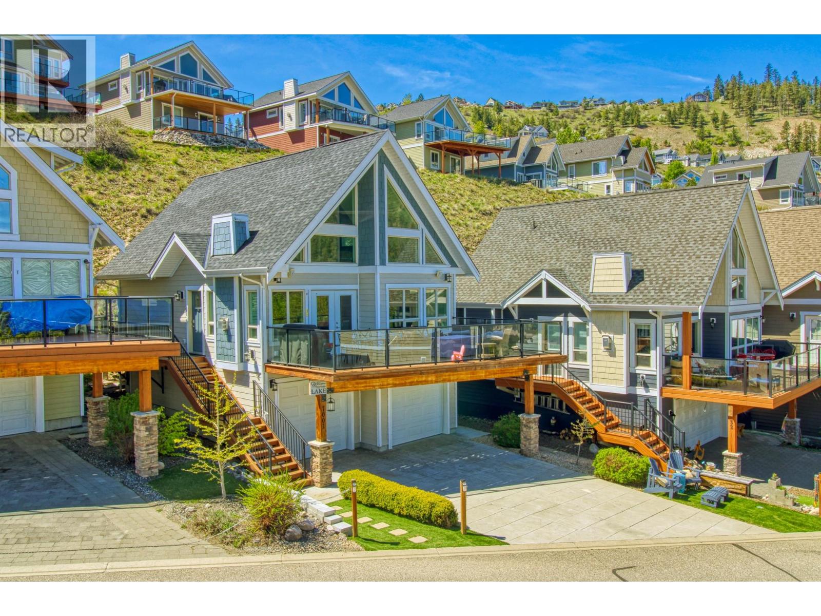 7001 Barcelona Drive Unit# 33, Kelowna, British Columbia  V1Z 3R8 - Photo 2 - 10389450
