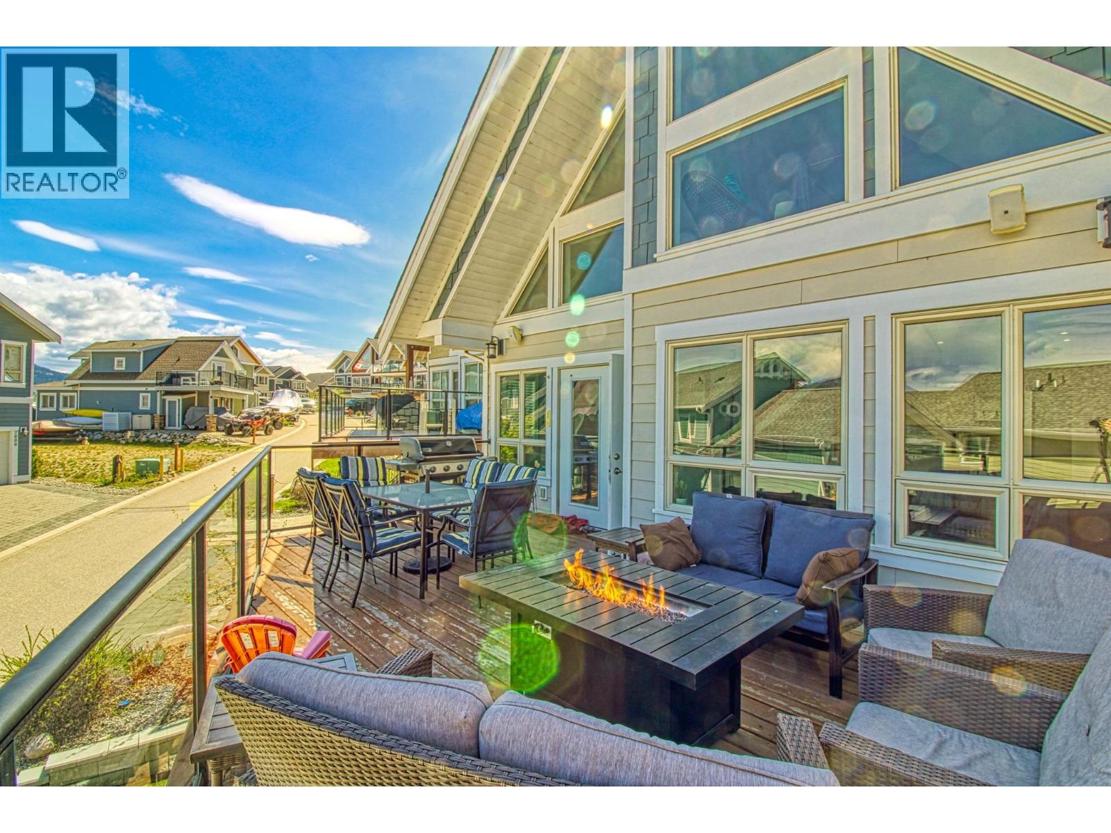 7001 Barcelona Drive Unit# 33, Kelowna, British Columbia  V1Z 3R8 - Photo 3 - 10389450