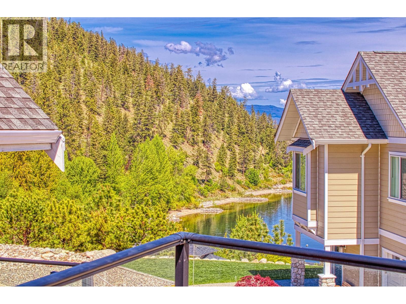 7001 Barcelona Drive Unit# 33, Kelowna, British Columbia  V1Z 3R8 - Photo 4 - 10389450