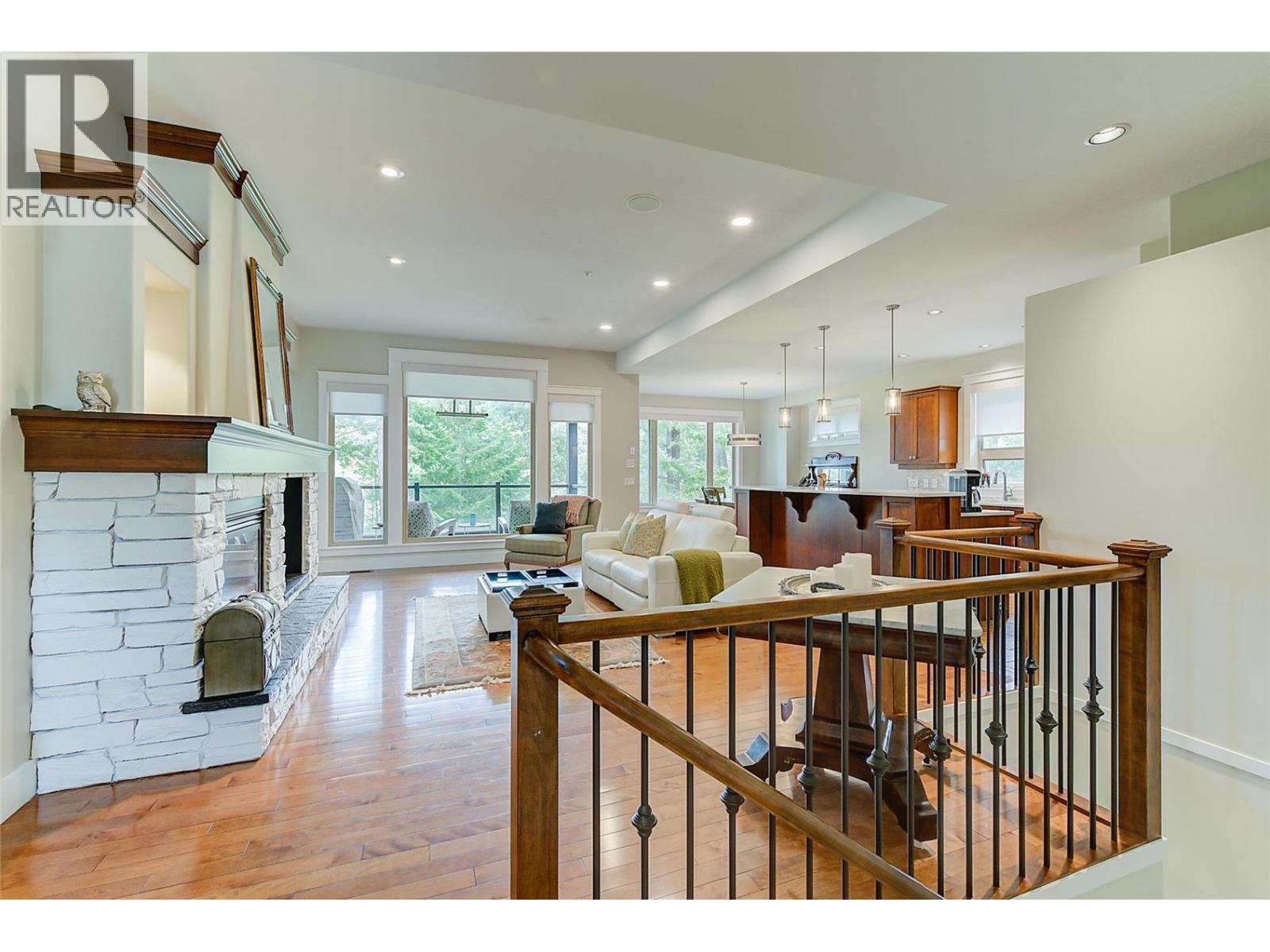 210 Dormie Place, Vernon, British Columbia  V1H 1Y5 - Photo 43 - 10389446