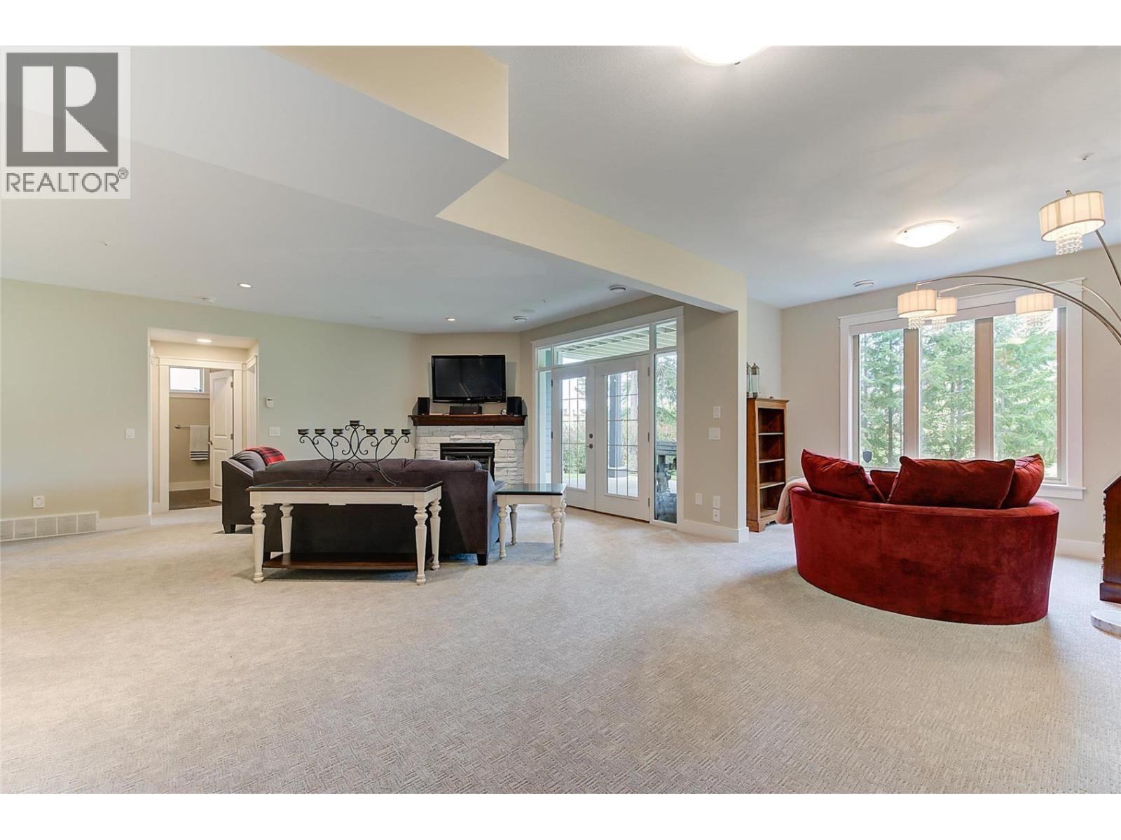 210 Dormie Place, Vernon, British Columbia  V1H 1Y5 - Photo 48 - 10389446