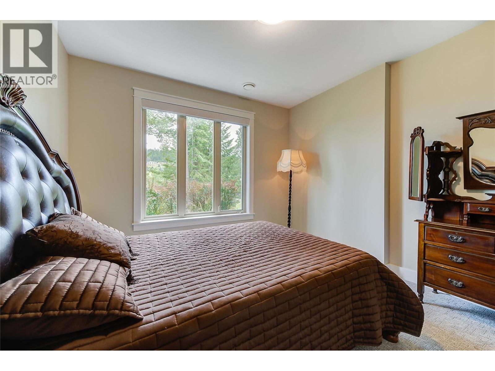 210 Dormie Place, Vernon, British Columbia  V1H 1Y5 - Photo 58 - 10389446