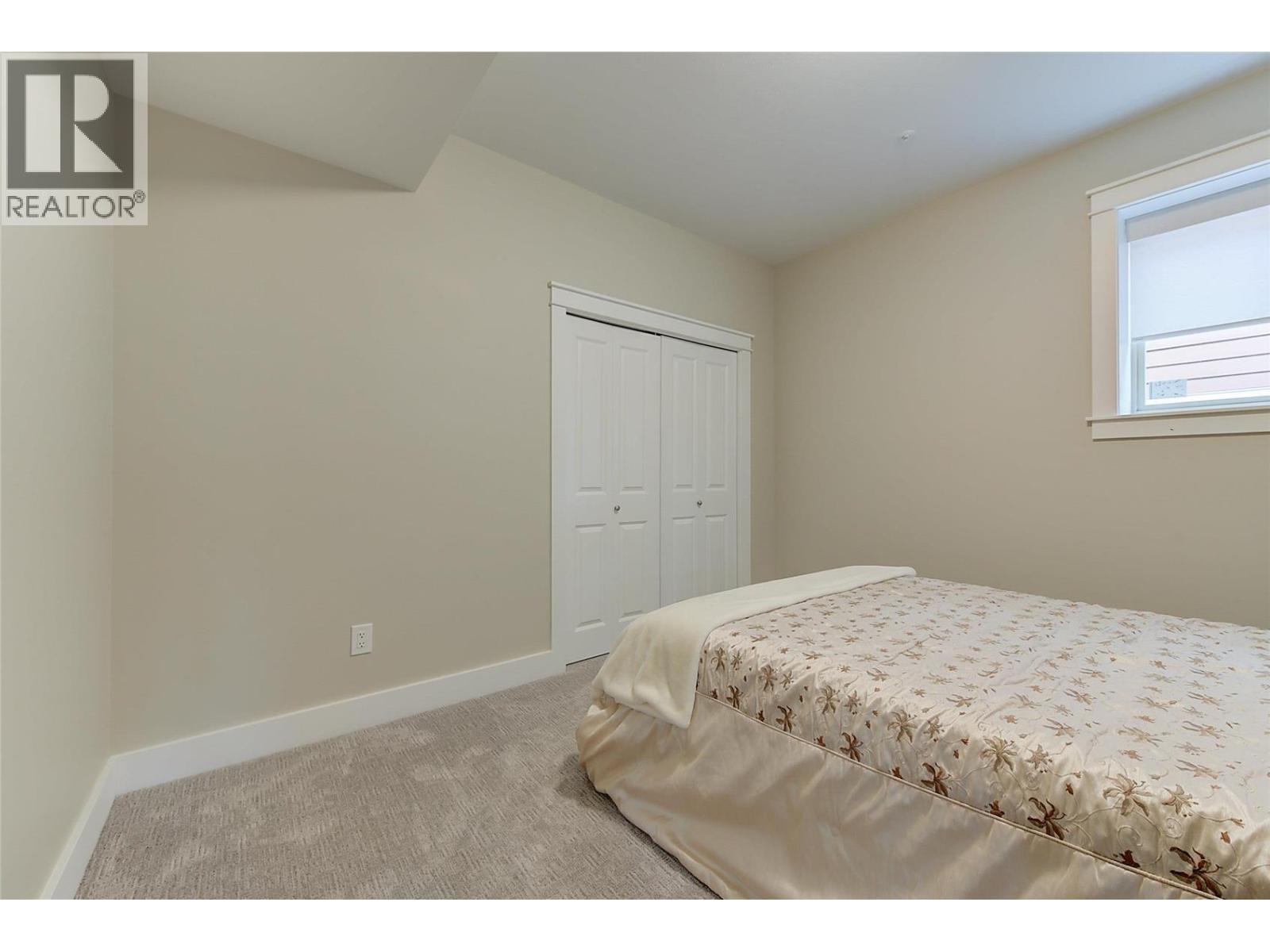 210 Dormie Place, Vernon, British Columbia  V1H 1Y5 - Photo 64 - 10389446
