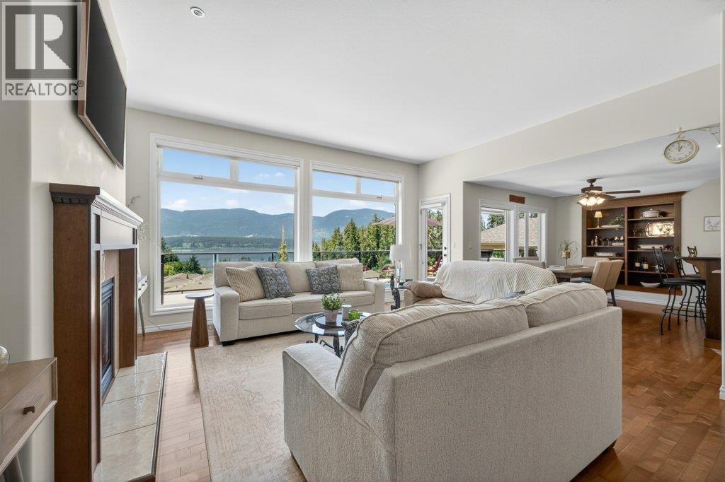1581 20 Street Ne Unit# 2, Salmon Arm, British Columbia  V1E 0A7 - Photo 11 - 10388836