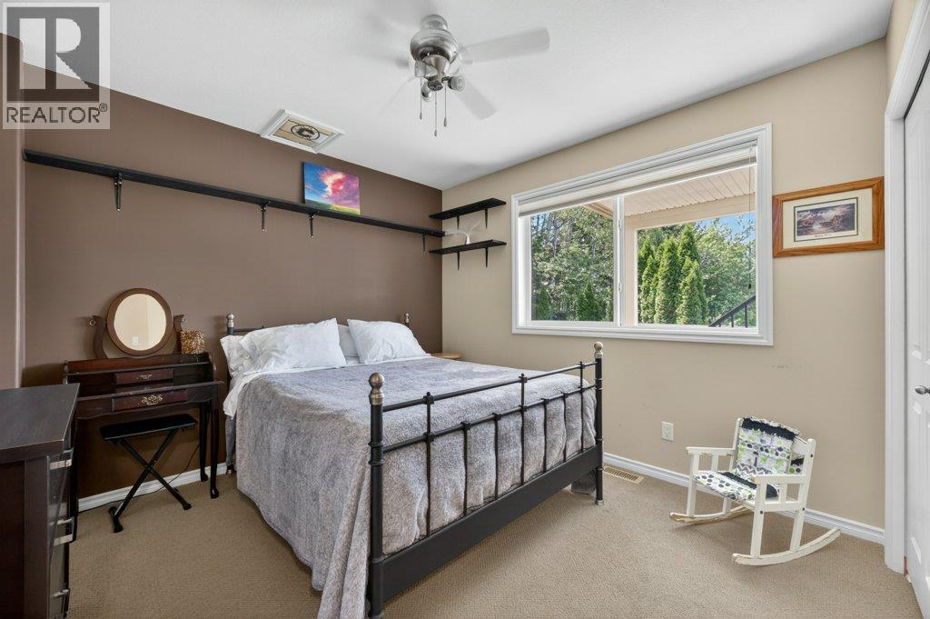 1581 20 Street Ne Unit# 2, Salmon Arm, British Columbia  V1E 0A7 - Photo 59 - 10388836