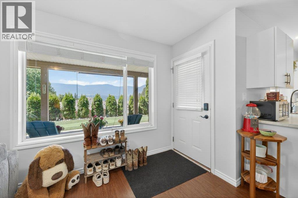 1581 20 Street Ne Unit# 2, Salmon Arm, British Columbia  V1E 0A7 - Photo 67 - 10388836