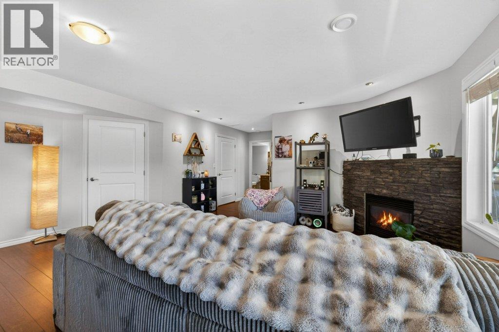 1581 20 Street Ne Unit# 2, Salmon Arm, British Columbia  V1E 0A7 - Photo 70 - 10388836