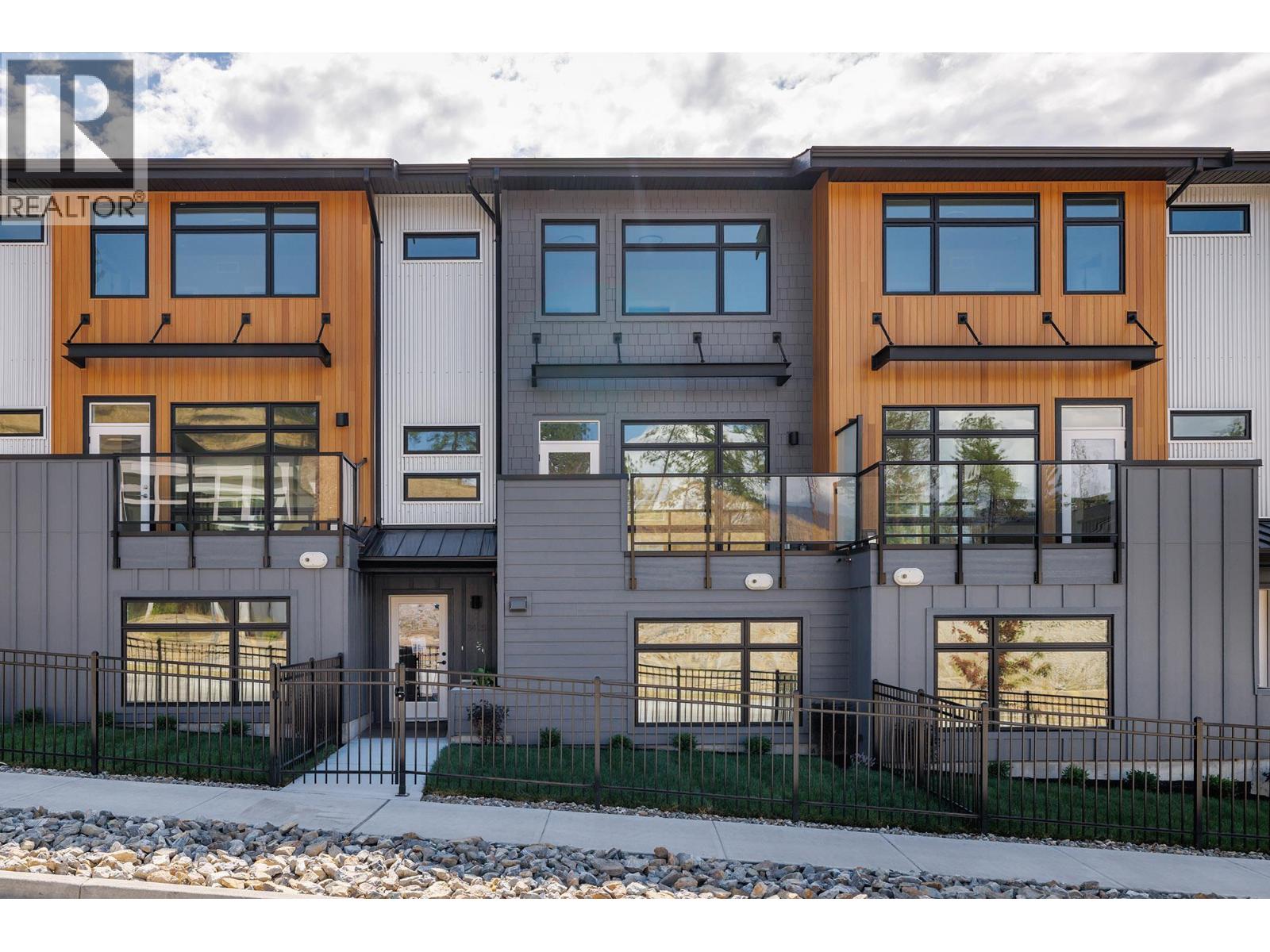 3425 Hilltown Drive Unit# 4, Kelowna, British Columbia  V1V 2B5 - Photo 30 - 10389484