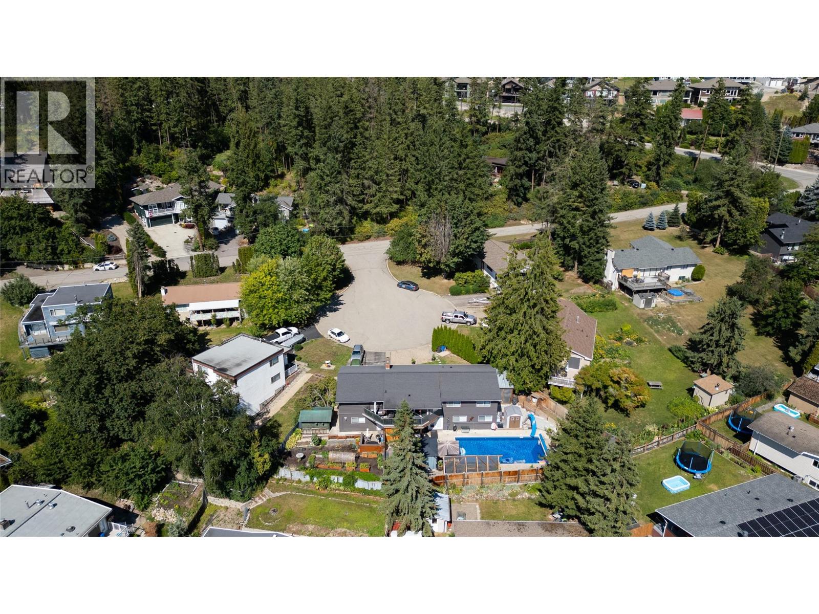 1850 28 Avenue Ne, Salmon Arm, British Columbia  V1E 3X1 - Photo 3 - 10389436