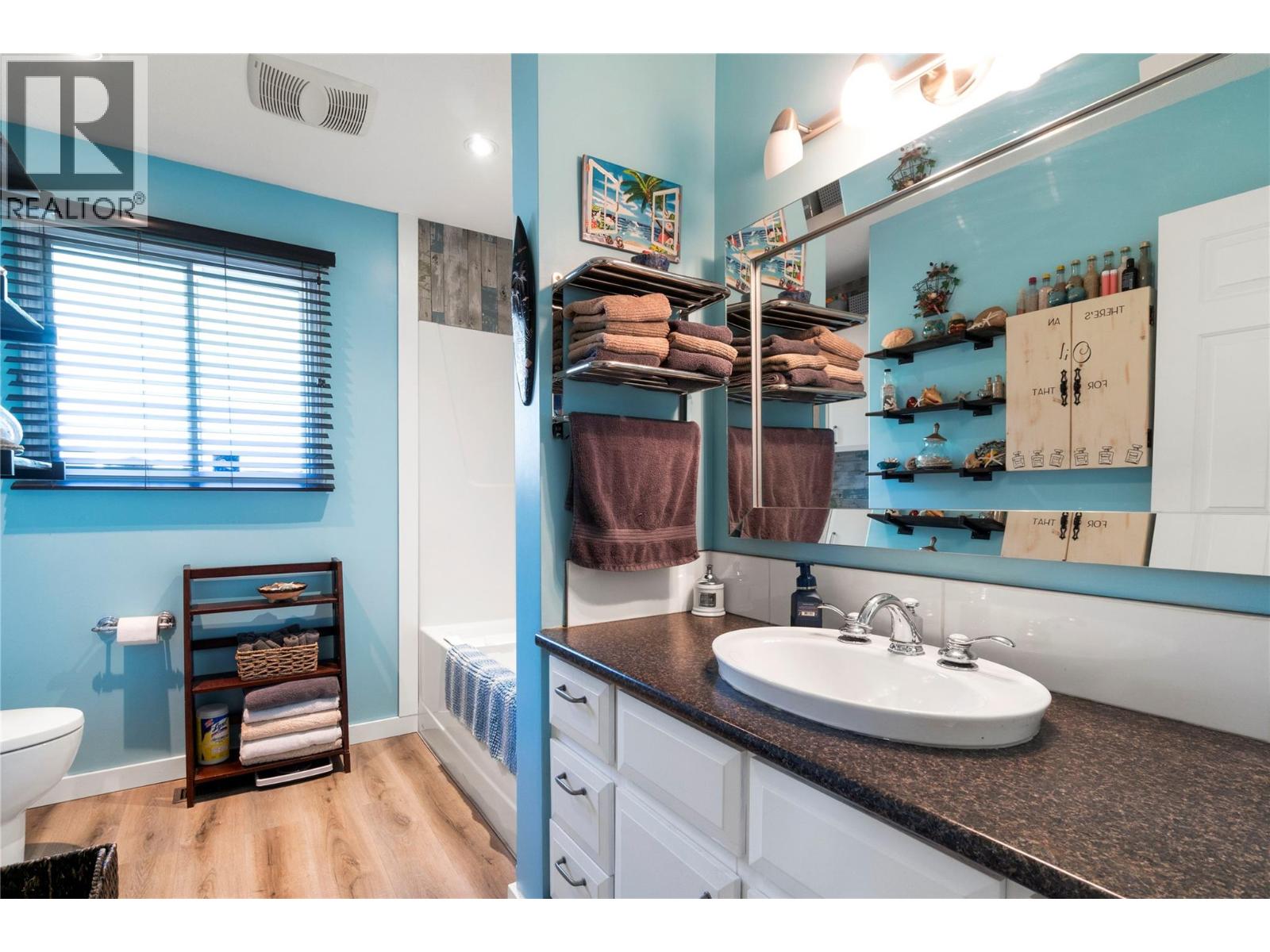 1850 28 Avenue Ne, Salmon Arm, British Columbia  V1E 3X1 - Photo 32 - 10389436