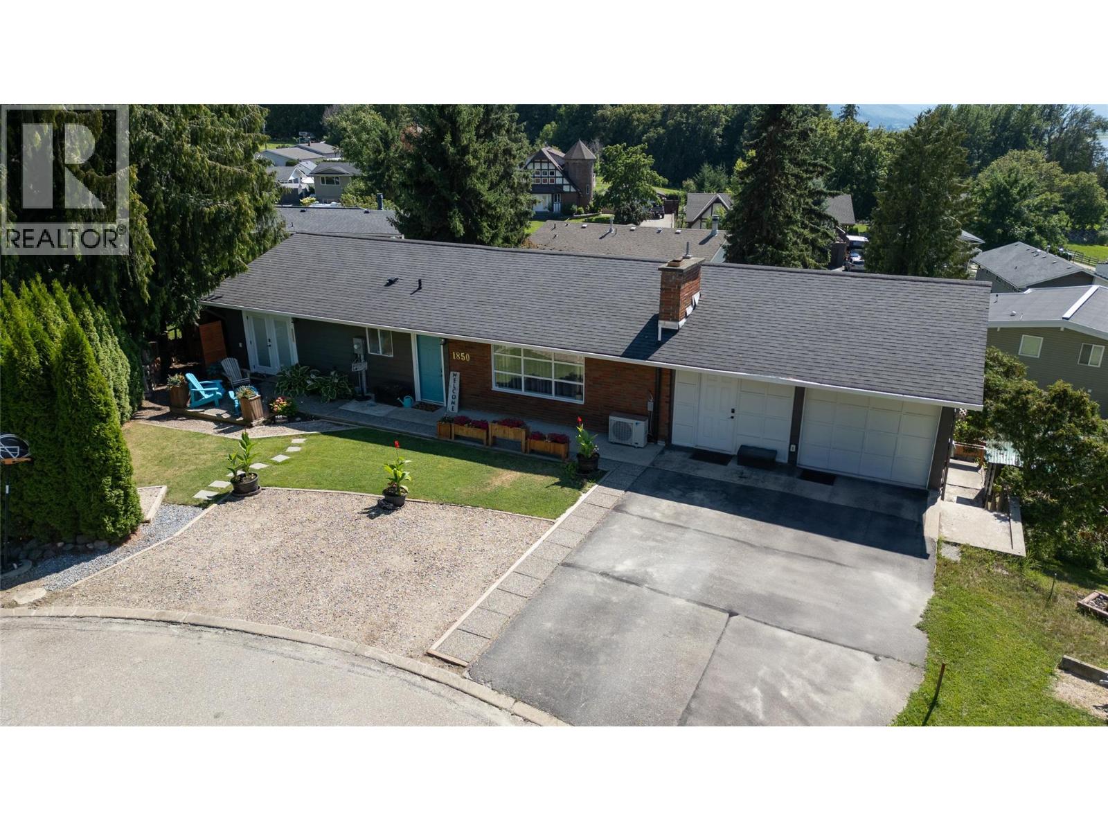 1850 28 Avenue Ne, Salmon Arm, British Columbia  V1E 3X1 - Photo 4 - 10389436
