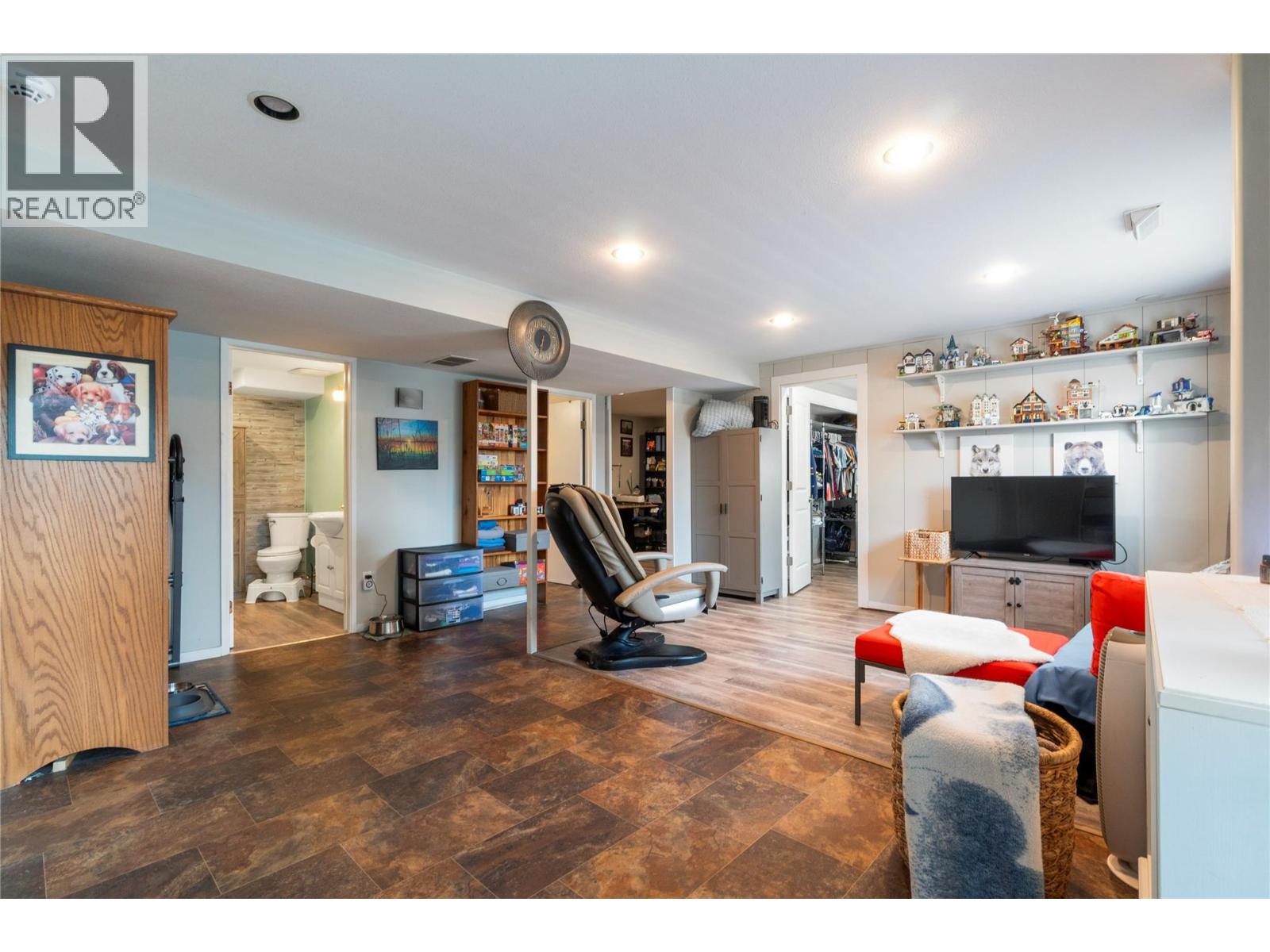 1850 28 Avenue Ne, Salmon Arm, British Columbia  V1E 3X1 - Photo 47 - 10389436