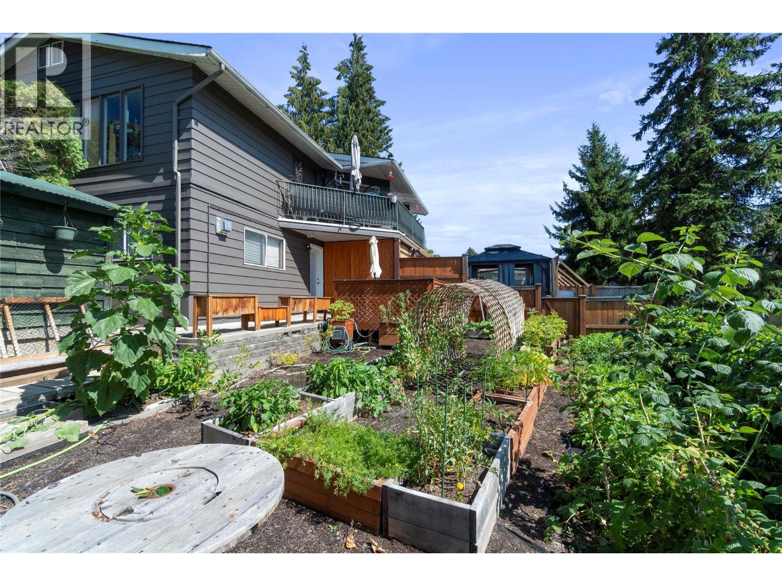 1850 28 Avenue Ne, Salmon Arm, British Columbia  V1E 3X1 - Photo 67 - 10389436