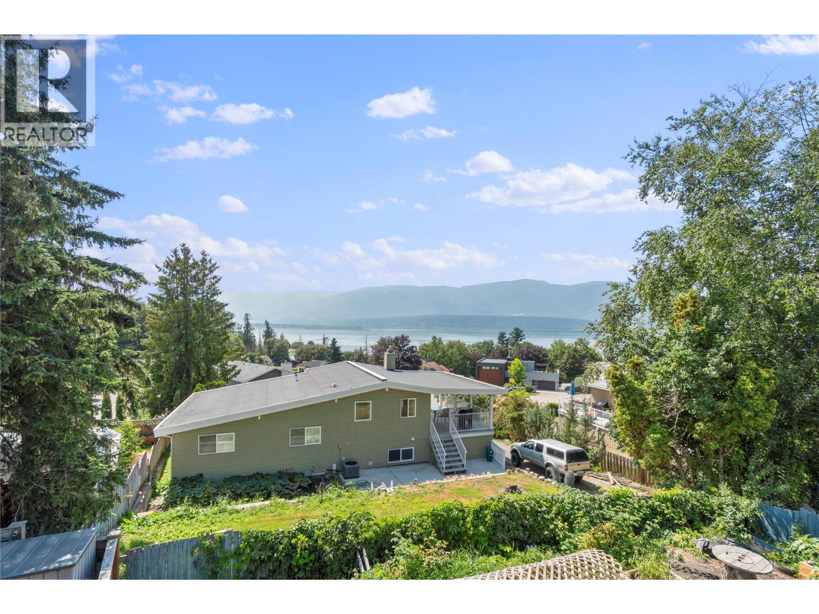 1850 28 Avenue Ne, Salmon Arm, British Columbia  V1E 3X1 - Photo 8 - 10389436