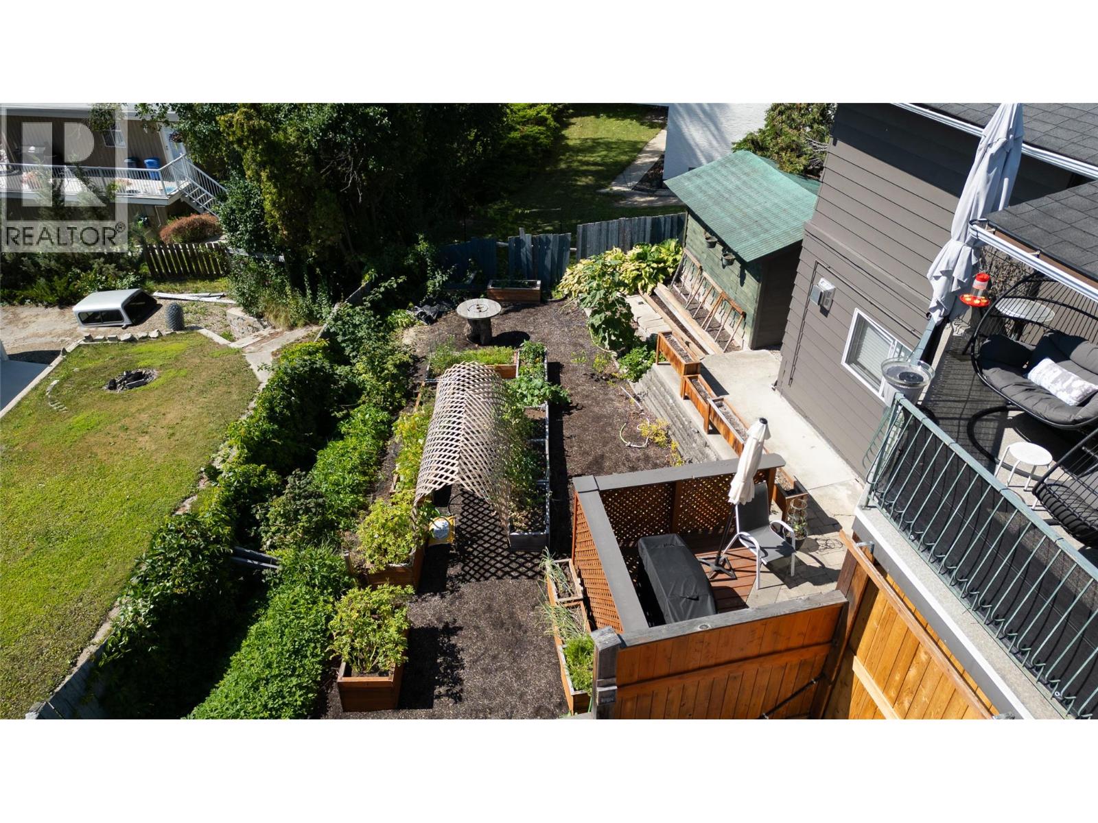 1850 28 Avenue Ne, Salmon Arm, British Columbia  V1E 3X1 - Photo 9 - 10389436