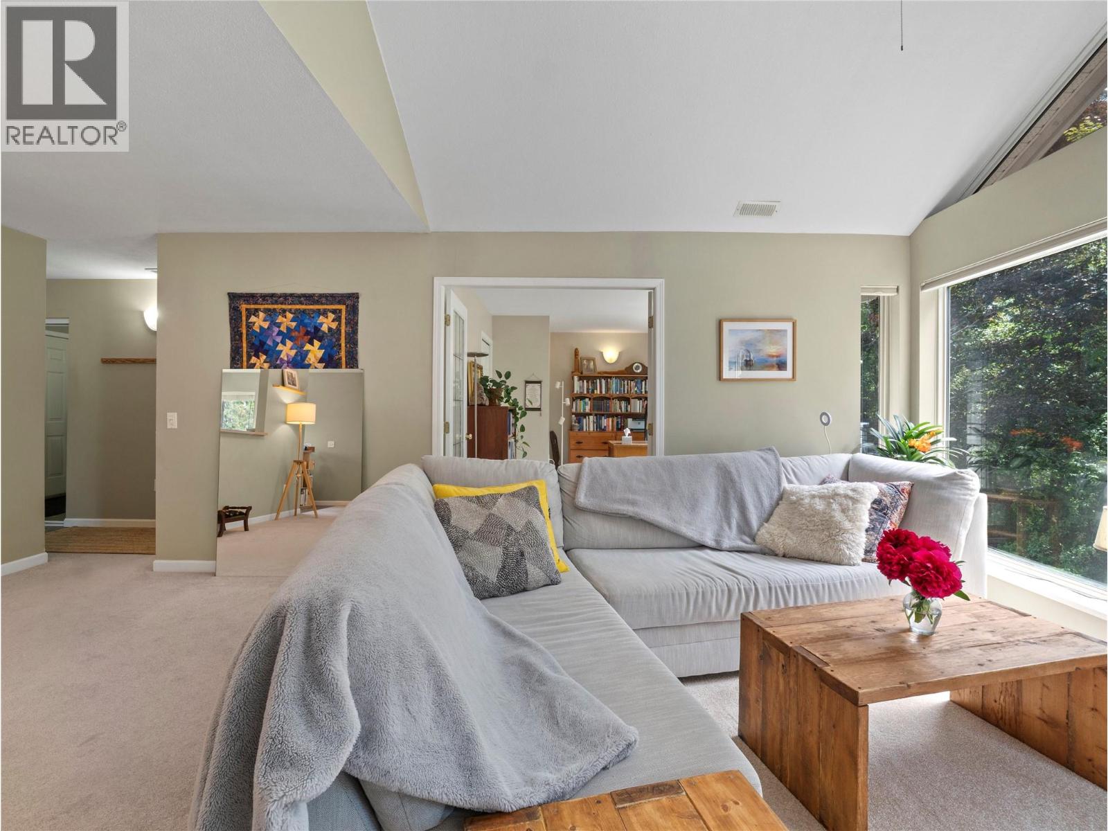 171 17 Street Se Unit# 14, Salmon Arm, British Columbia  V1E 1P8 - Photo 6 - 10389133