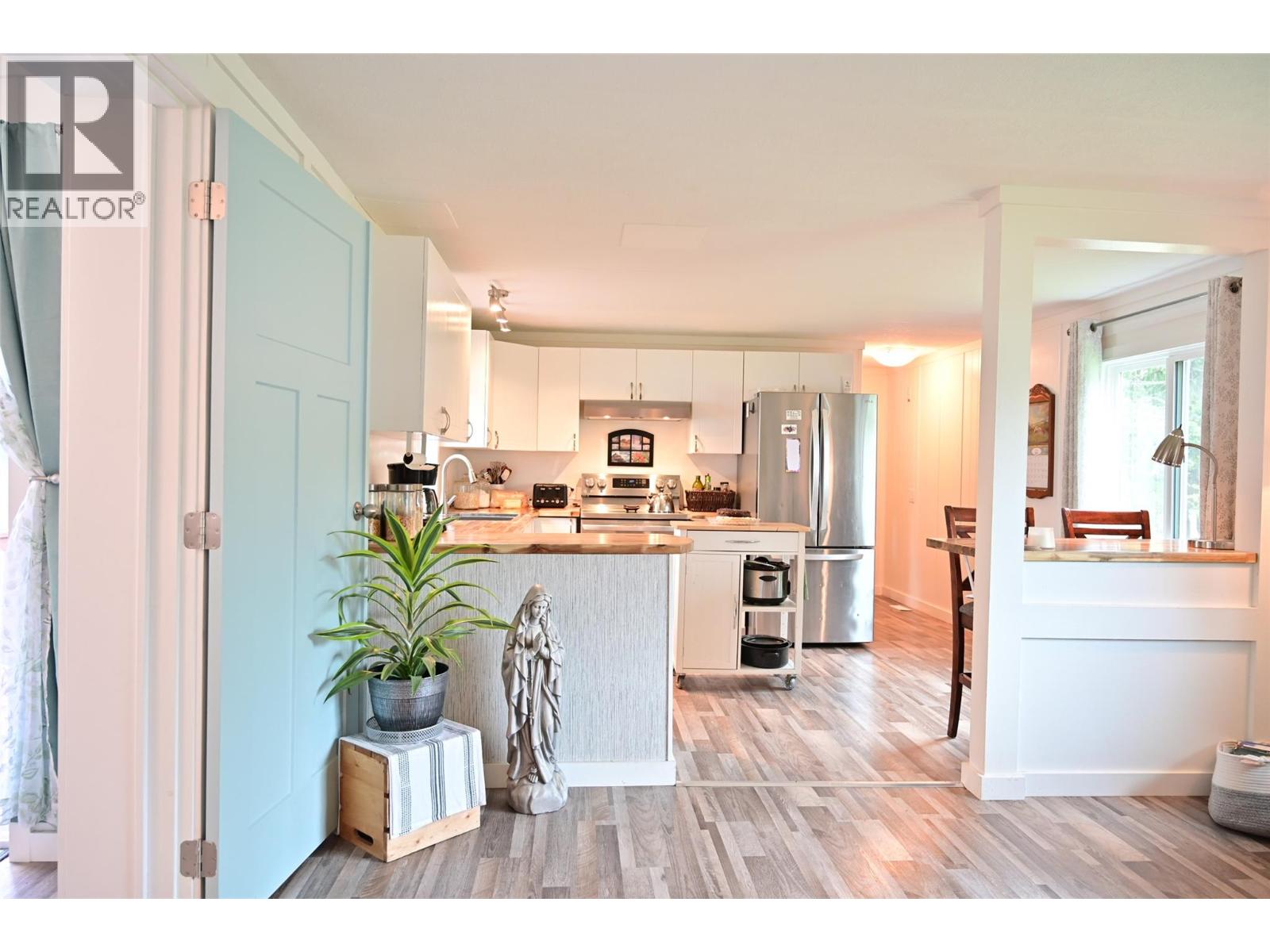 3350 10 Avenue Ne Lot# 61, Salmon Arm, British Columbia  V1E 1J6 - Photo 19 - 10389024