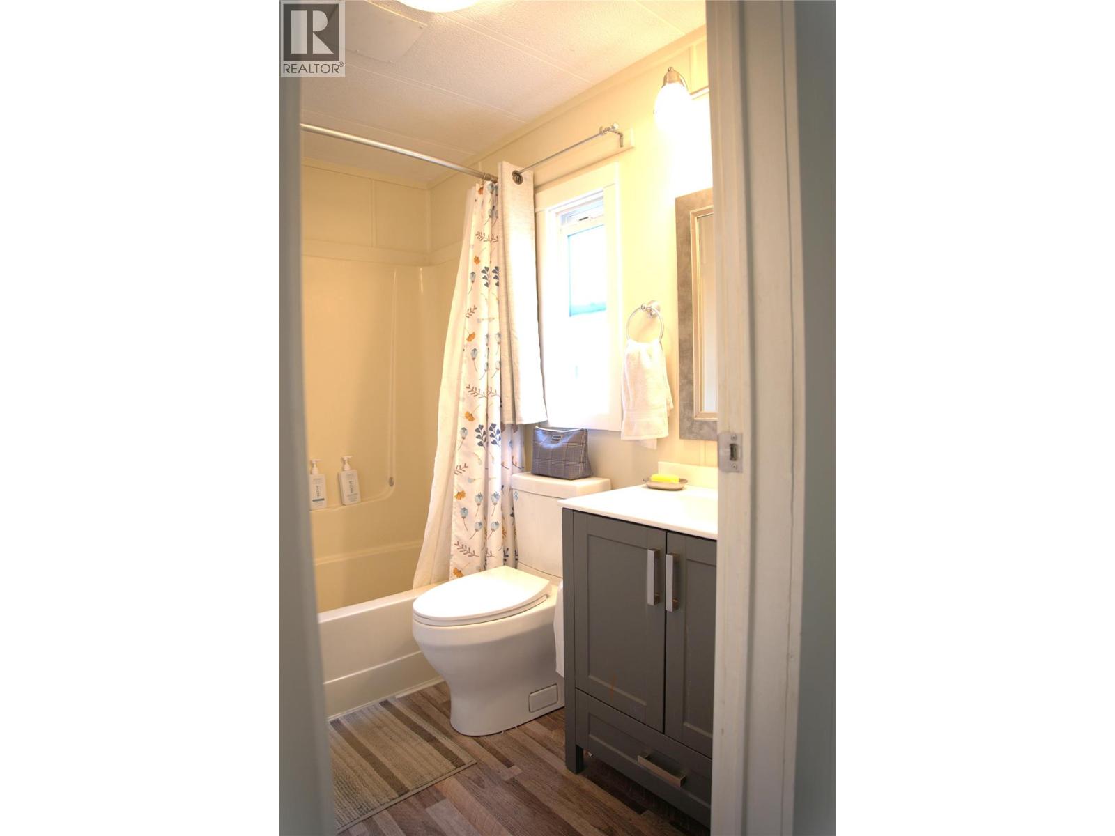 3350 10 Avenue Ne Lot# 61, Salmon Arm, British Columbia  V1E 1J6 - Photo 21 - 10389024