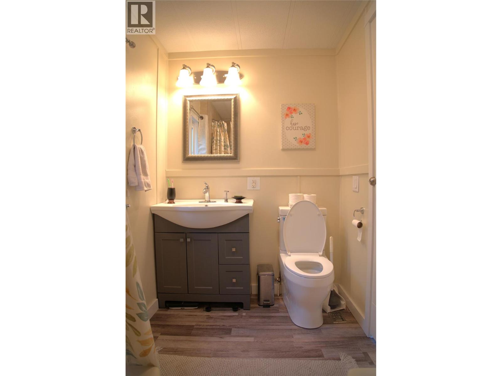3350 10 Avenue Ne Lot# 61, Salmon Arm, British Columbia  V1E 1J6 - Photo 7 - 10389024