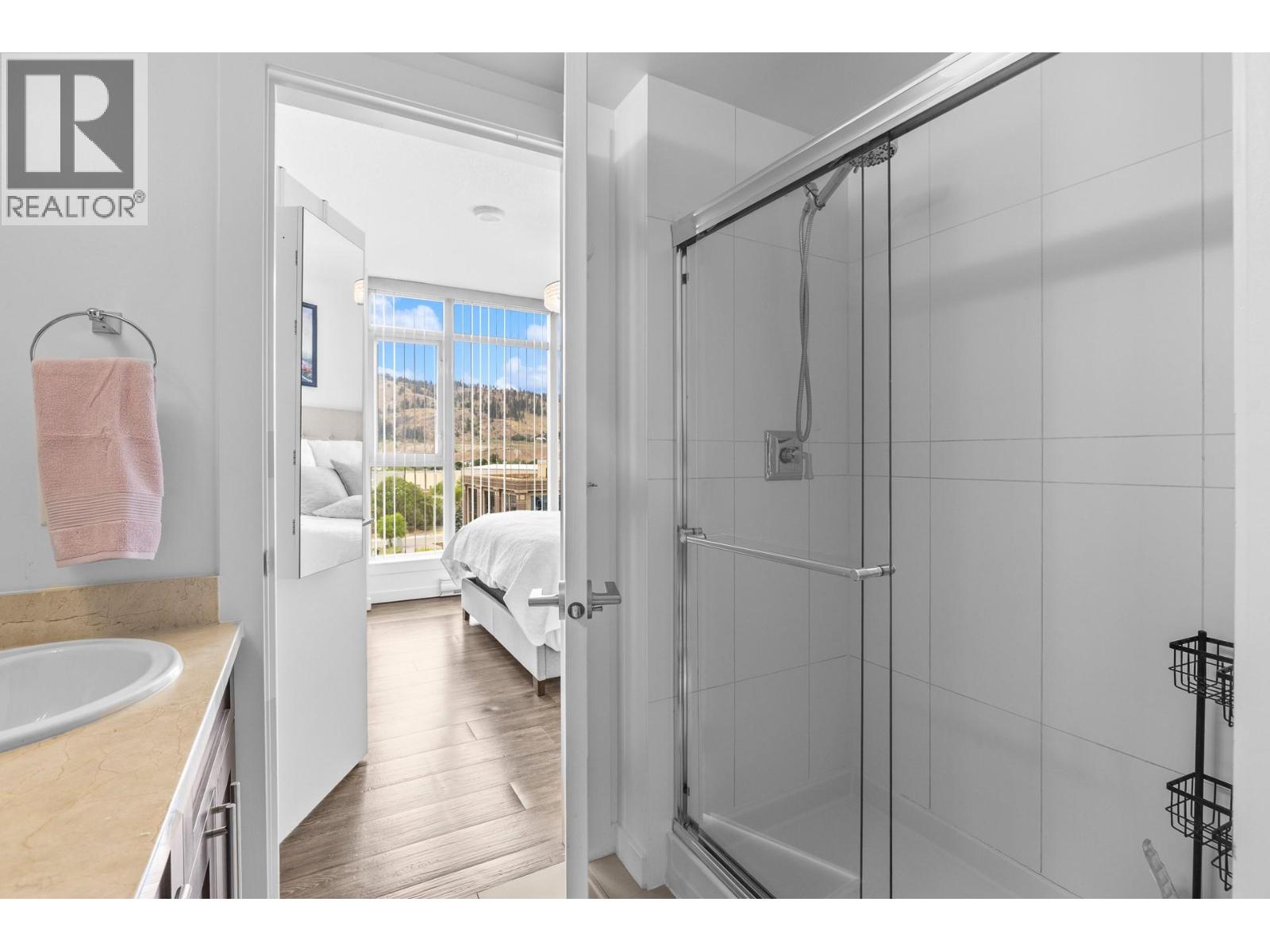1075 Sunset Drive Unit# 702, Kelowna, British Columbia  V1Y 9Y9 - Photo 24 - 10389153
