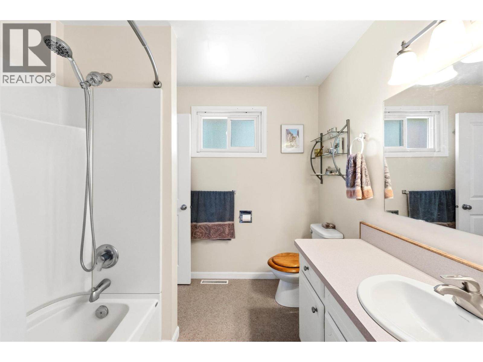 148 Woodlands Place, Penticton, British Columbia  V2A 3B3 - Photo 19 - 10389496