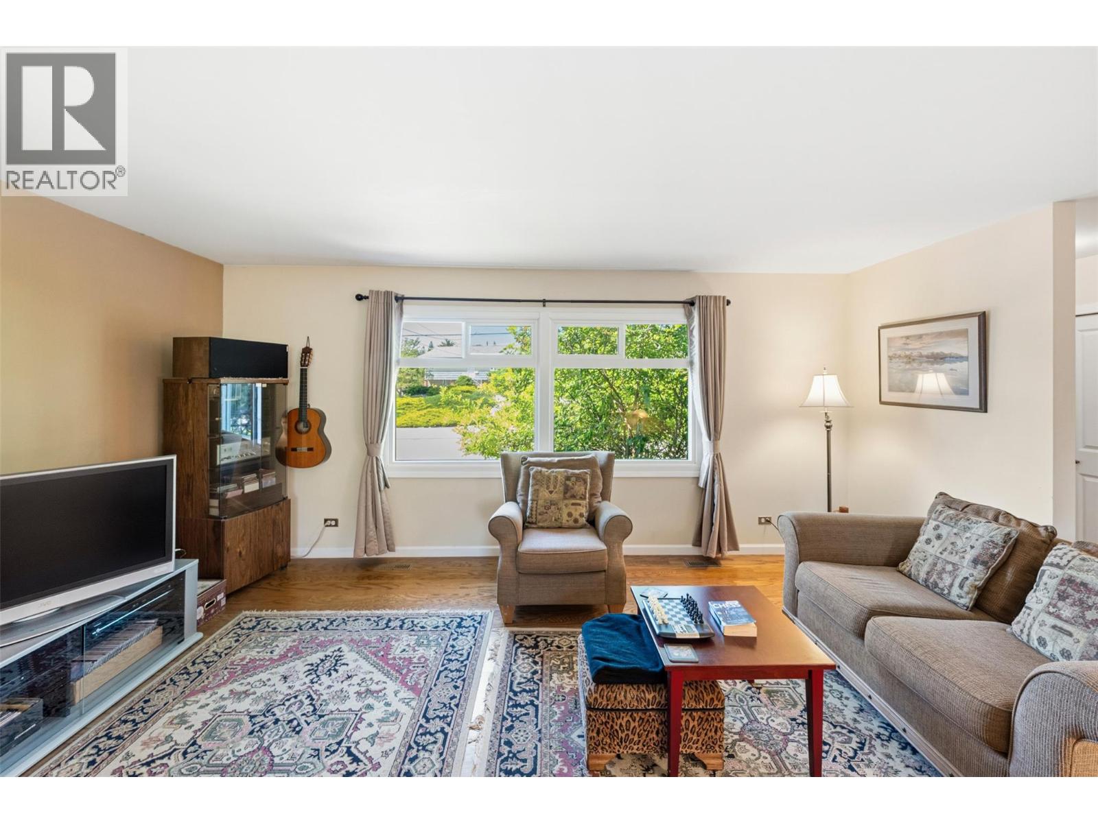 148 Woodlands Place, Penticton, British Columbia  V2A 3B3 - Photo 7 - 10389496