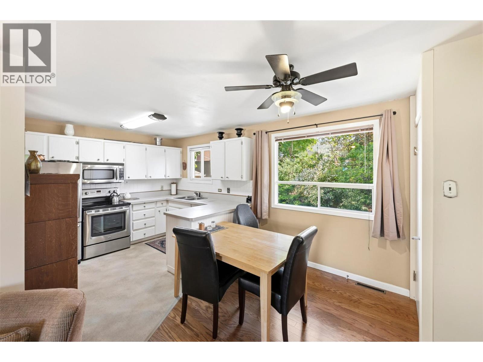 148 Woodlands Place, Penticton, British Columbia  V2A 3B3 - Photo 8 - 10389496