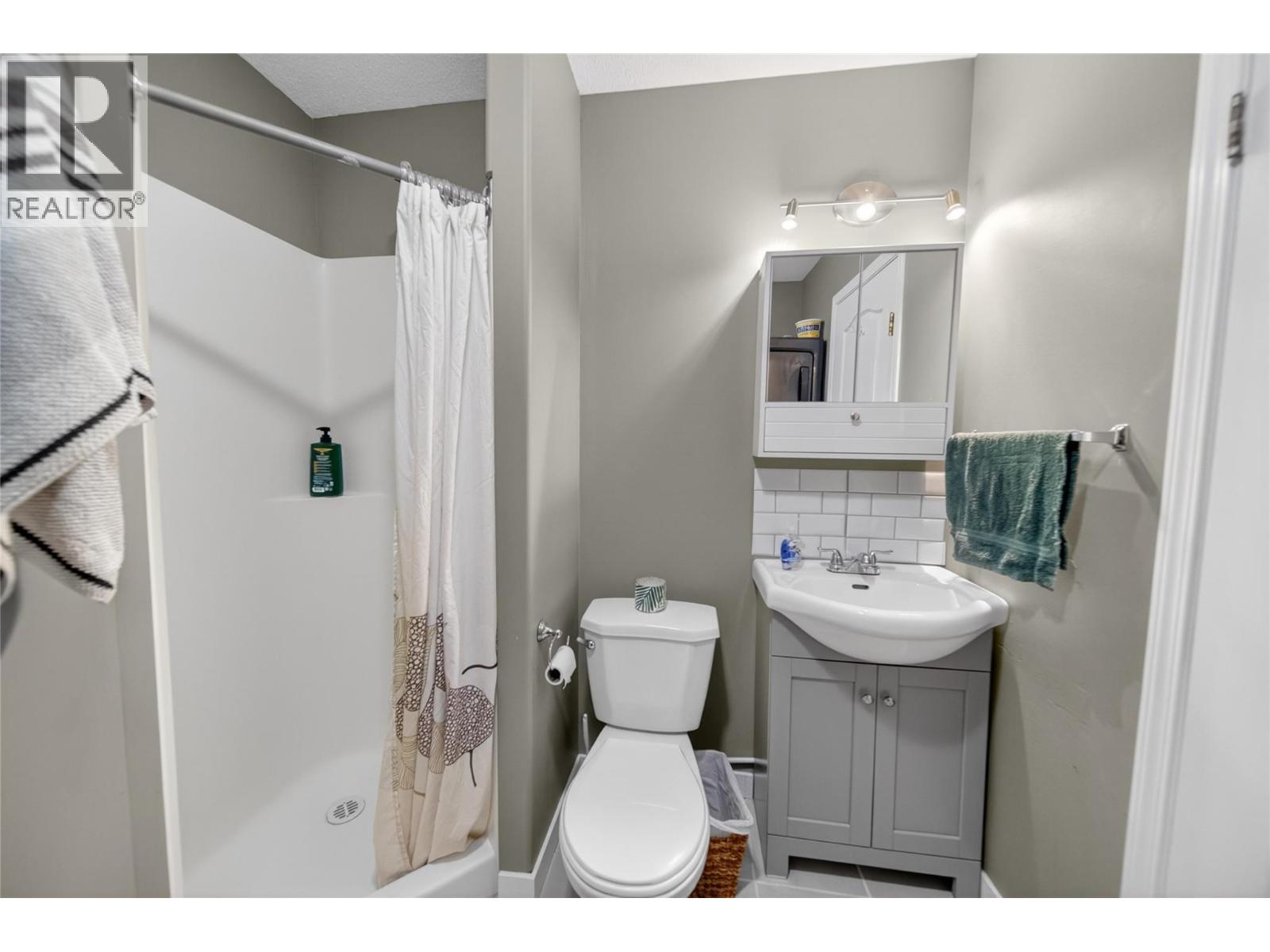 2800 34th Avenue S, Cranbrook, British Columbia  V1C 6Z5 - Photo 30 - 10389456