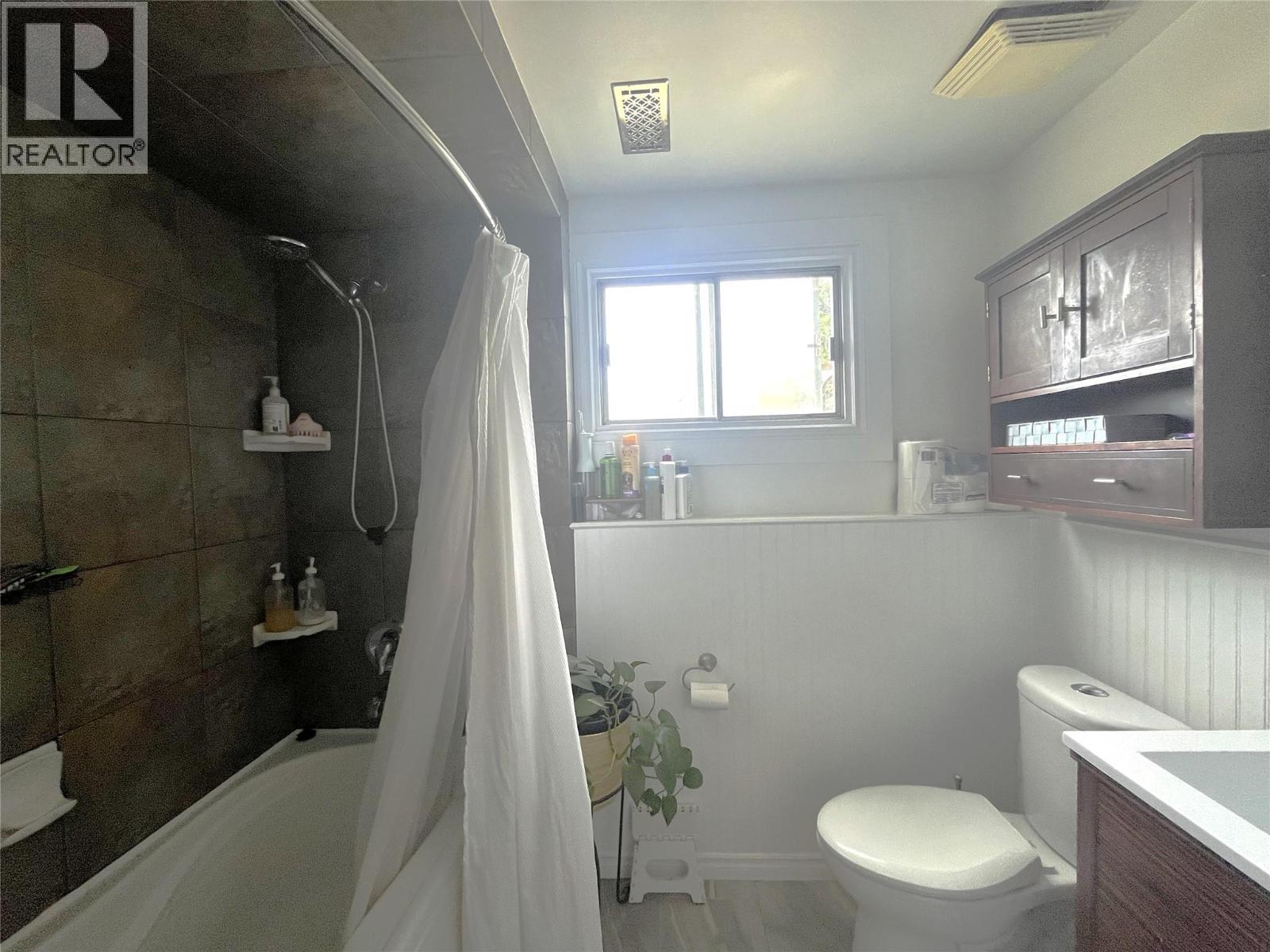 670 Patricia Avenue, Kamloops, British Columbia  V2B 1Y8 - Photo 18 - 10389372