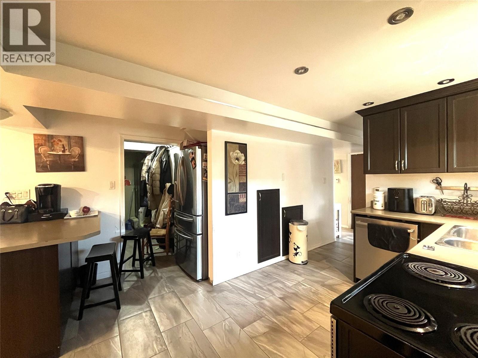 670 Patricia Avenue, Kamloops, British Columbia  V2B 1Y8 - Photo 19 - 10389372