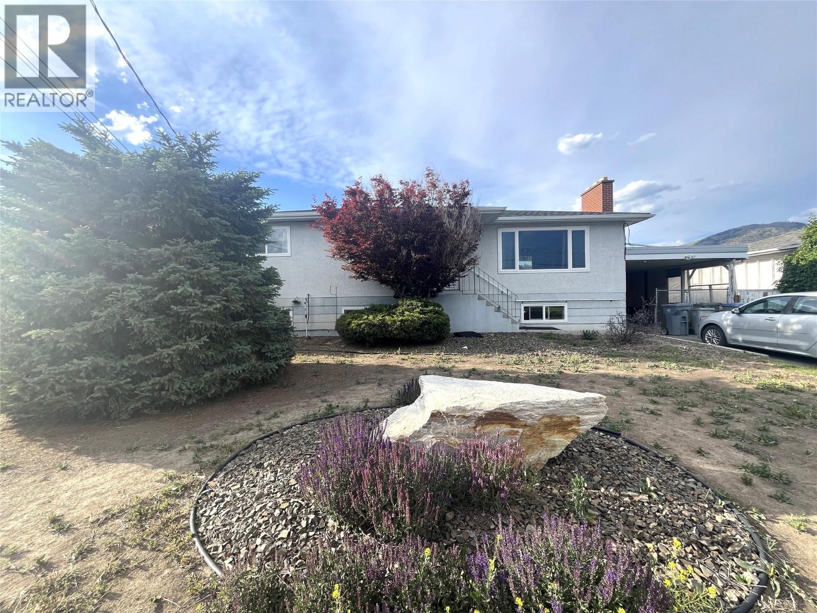 670 Patricia Avenue, Kamloops, British Columbia  V2B 1Y8 - Photo 2 - 10389372