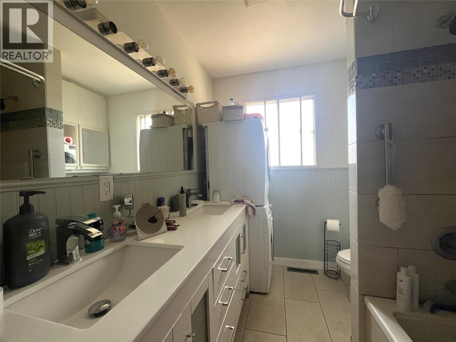 670 Patricia Avenue, Kamloops, British Columbia  V2B 1Y8 - Photo 8 - 10389372