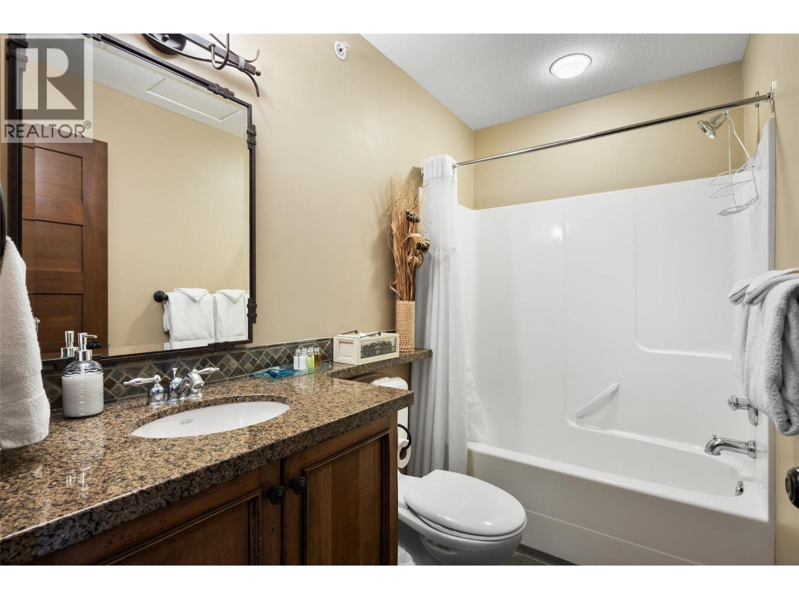 5005 Valley Drive Unit# 16, Sun Peaks, British Columbia  V0E 5N0 - Photo 14 - 10389490