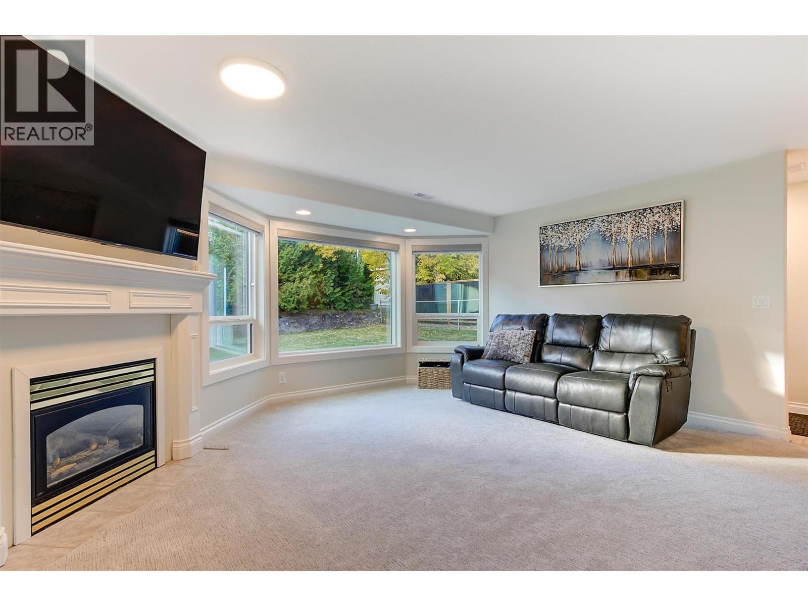 2083 Rosefield Drive, West Kelowna, British Columbia  V1Z 3Y8 - Photo 30 - 10389396