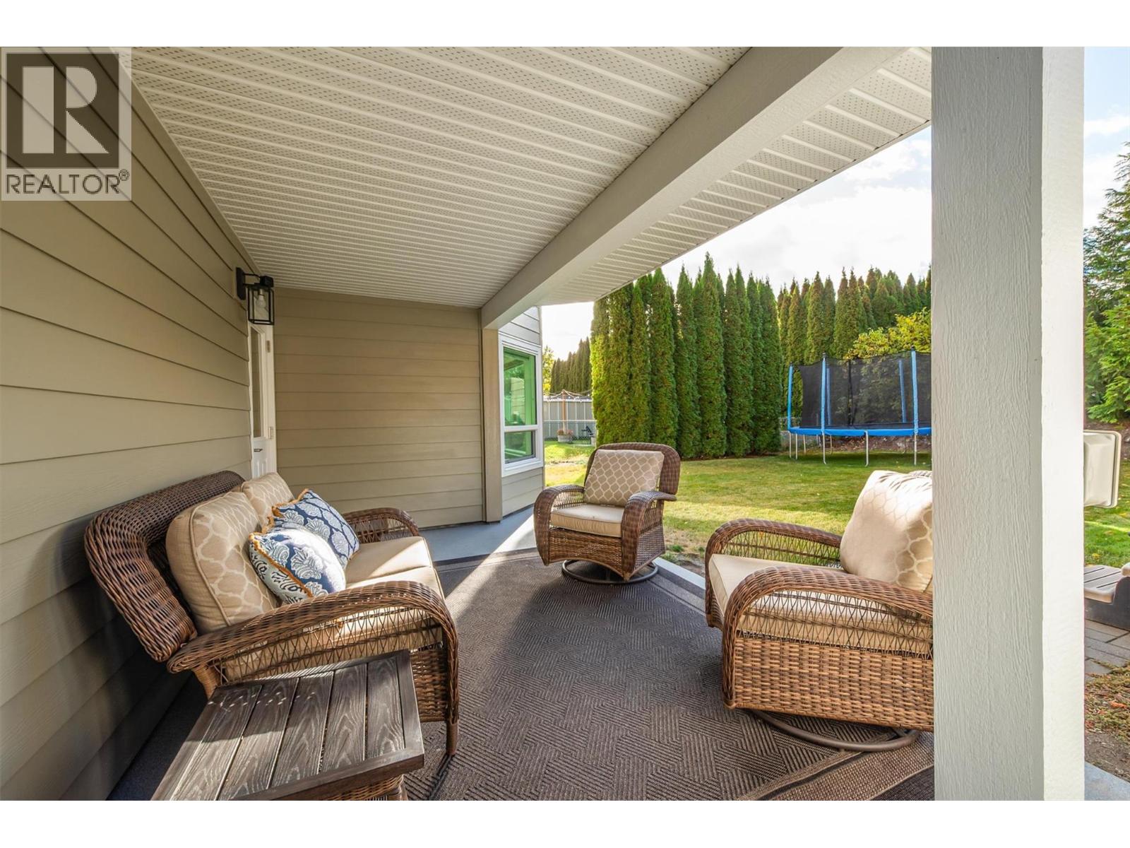 2083 Rosefield Drive, West Kelowna, British Columbia  V1Z 3Y8 - Photo 38 - 10389396