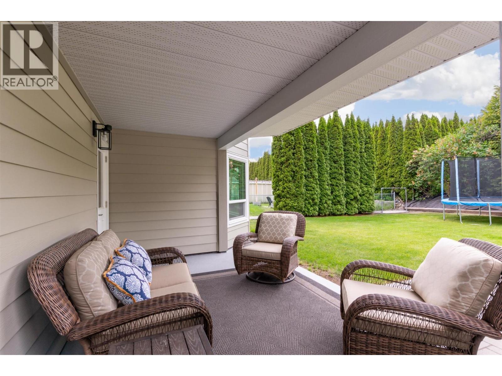 2083 Rosefield Drive, West Kelowna, British Columbia  V1Z 3Y8 - Photo 41 - 10389396