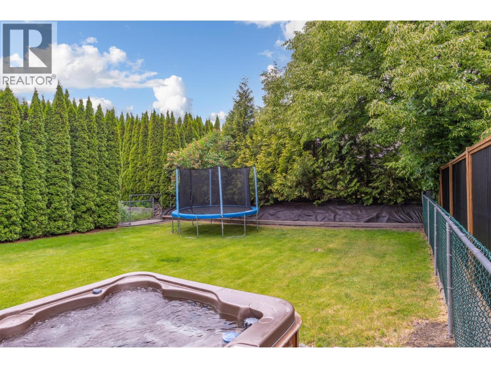 2083 Rosefield Drive, West Kelowna, British Columbia  V1Z 3Y8 - Photo 44 - 10389396