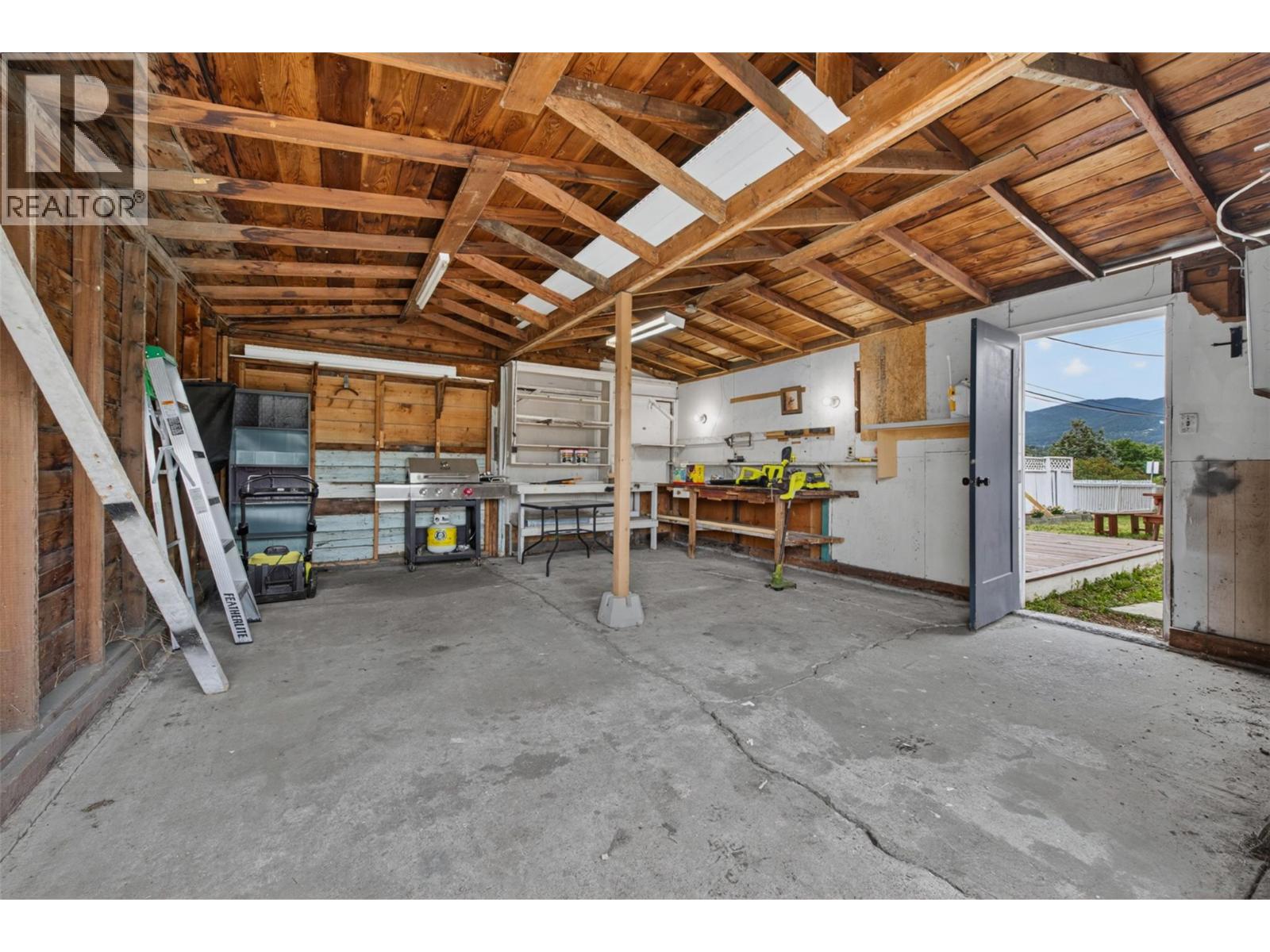 4106 34th Street, Vernon, British Columbia  V1T 5Y2 - Photo 30 - 10389512