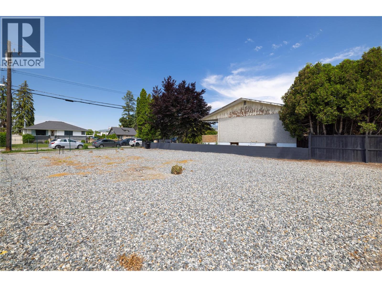 2602 45th Avenue, Vernon, British Columbia  V1T 3N3 - Photo 8 - 10389408