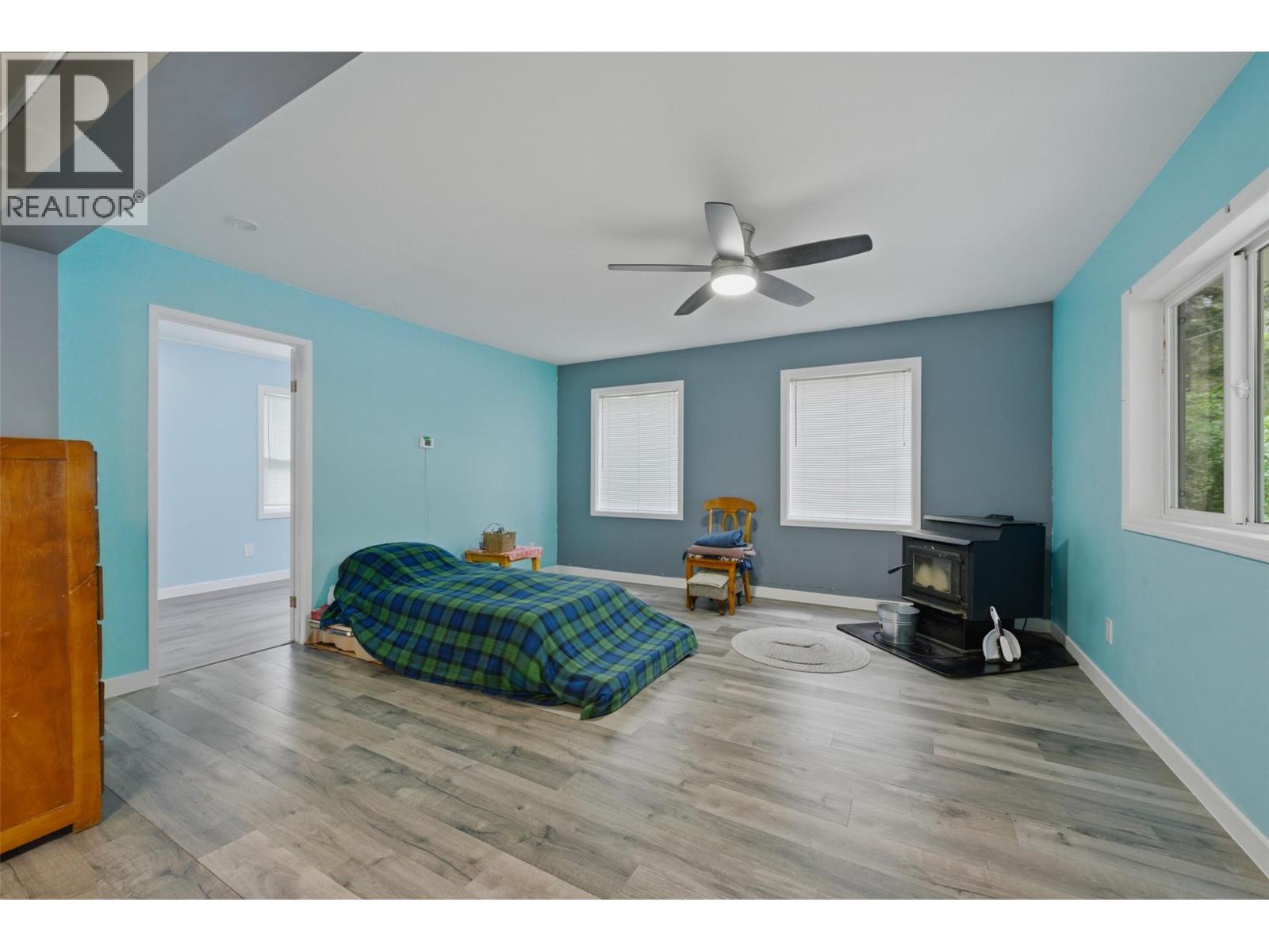 1394 6 Highway, Cherryville, British Columbia  V0E 2G1 - Photo 16 - 10389382