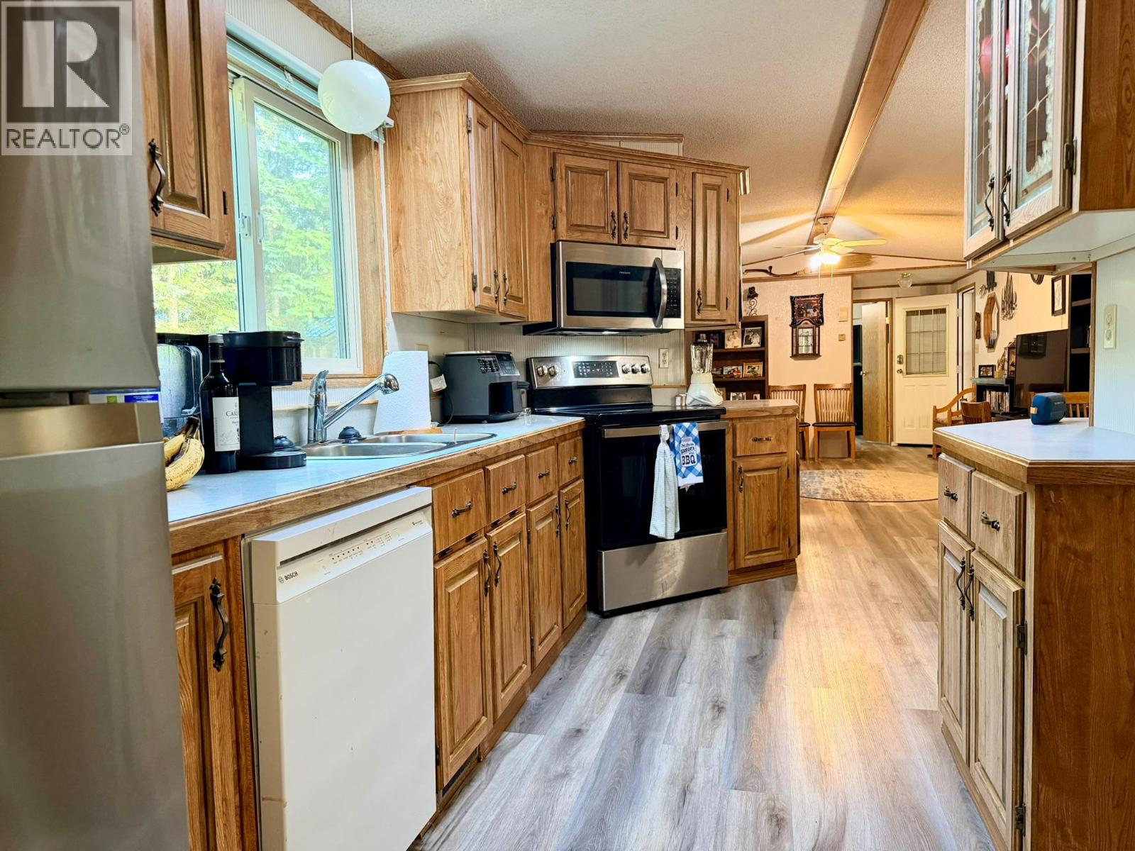 1436 North West Boulevard Unit# 20, Creston, British Columbia  V0B 1G6 - Photo 6 - 10389220