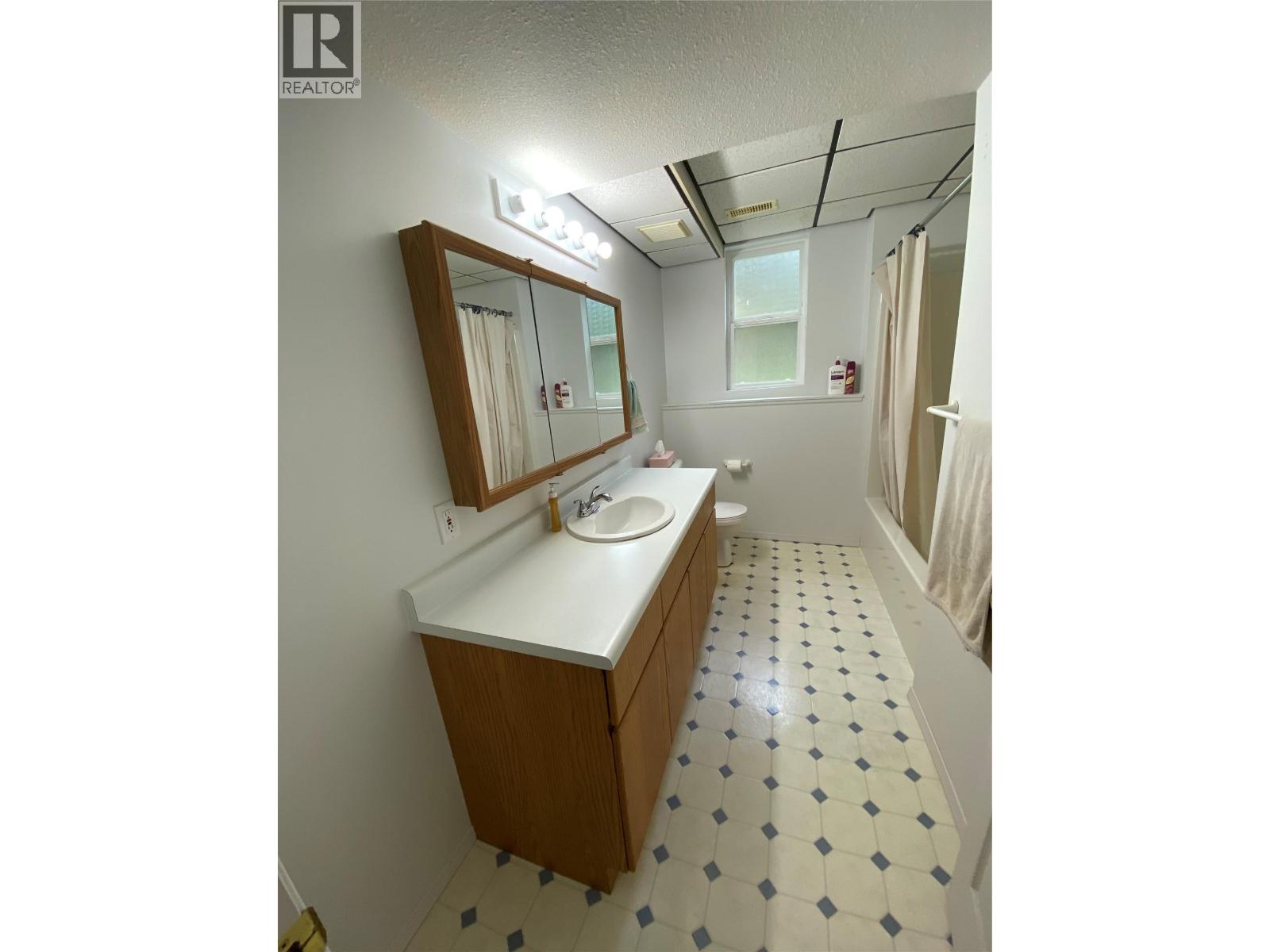 945 Pine Crescent, Genelle, British Columbia  V0G 1G0 - Photo 16 - 10389077